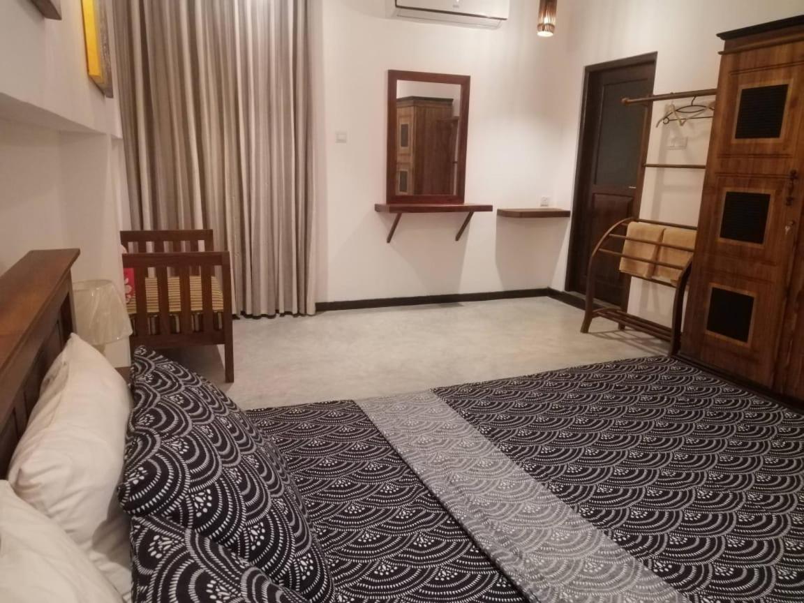 Deluxe Double Room with Balcony photo 2