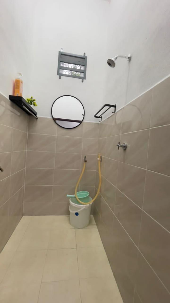 Three-Bedroom House photo 2