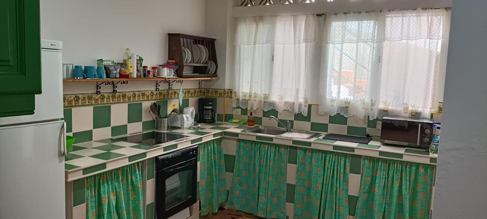 Standard Double Room - Photo 28