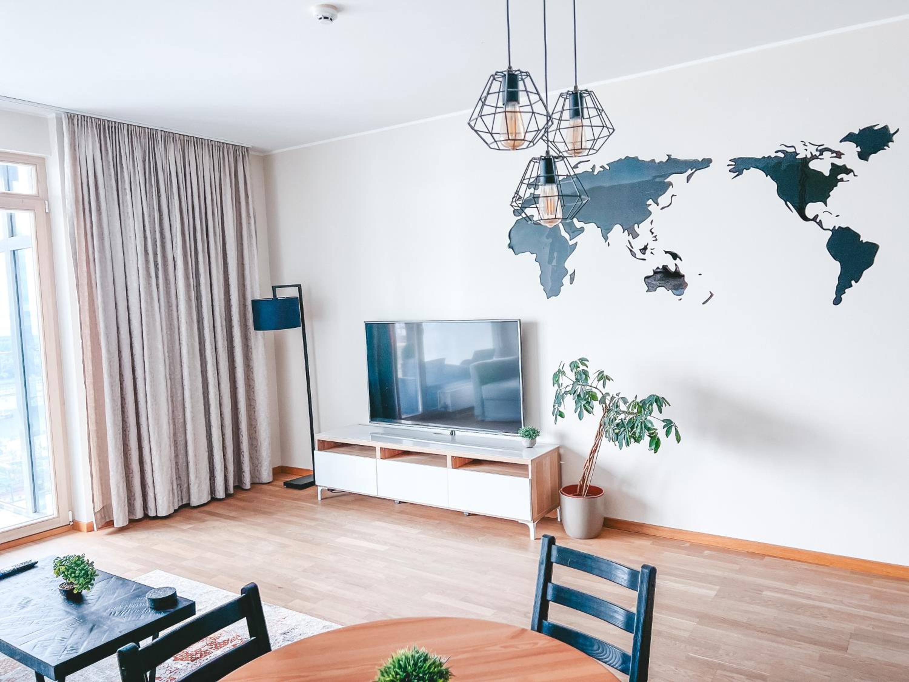 Apartment with Sea View - Photo 4