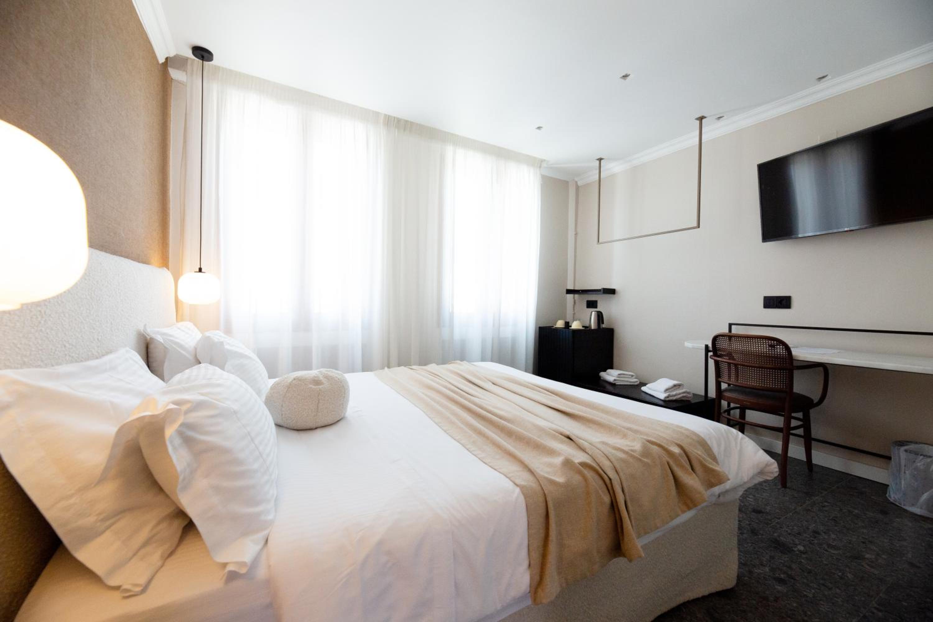 Deluxe Double Room with Sea View