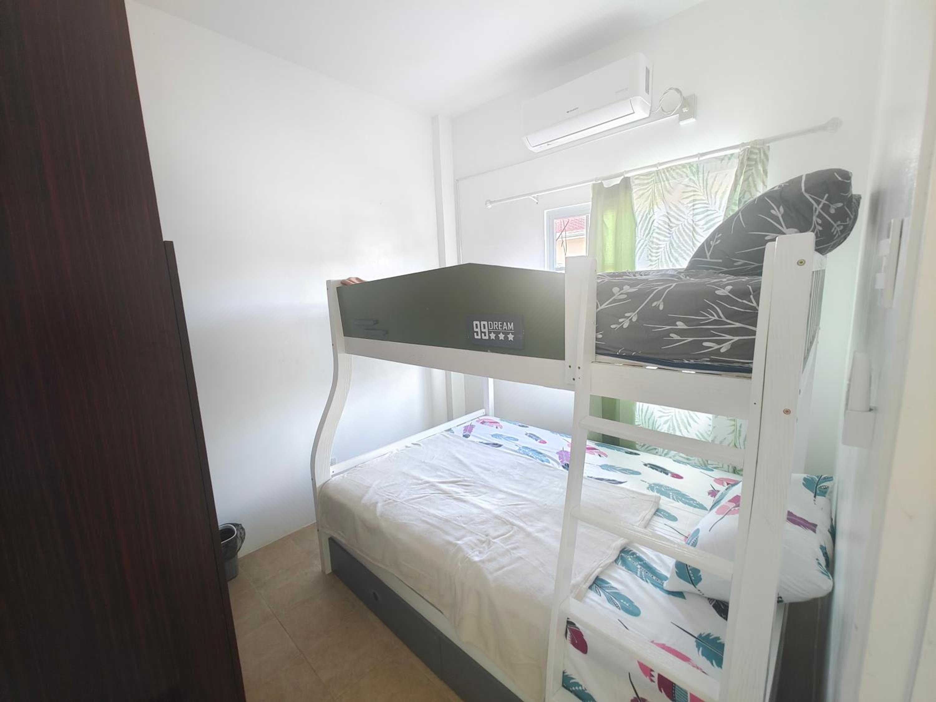 Three-Bedroom Villa photo 1