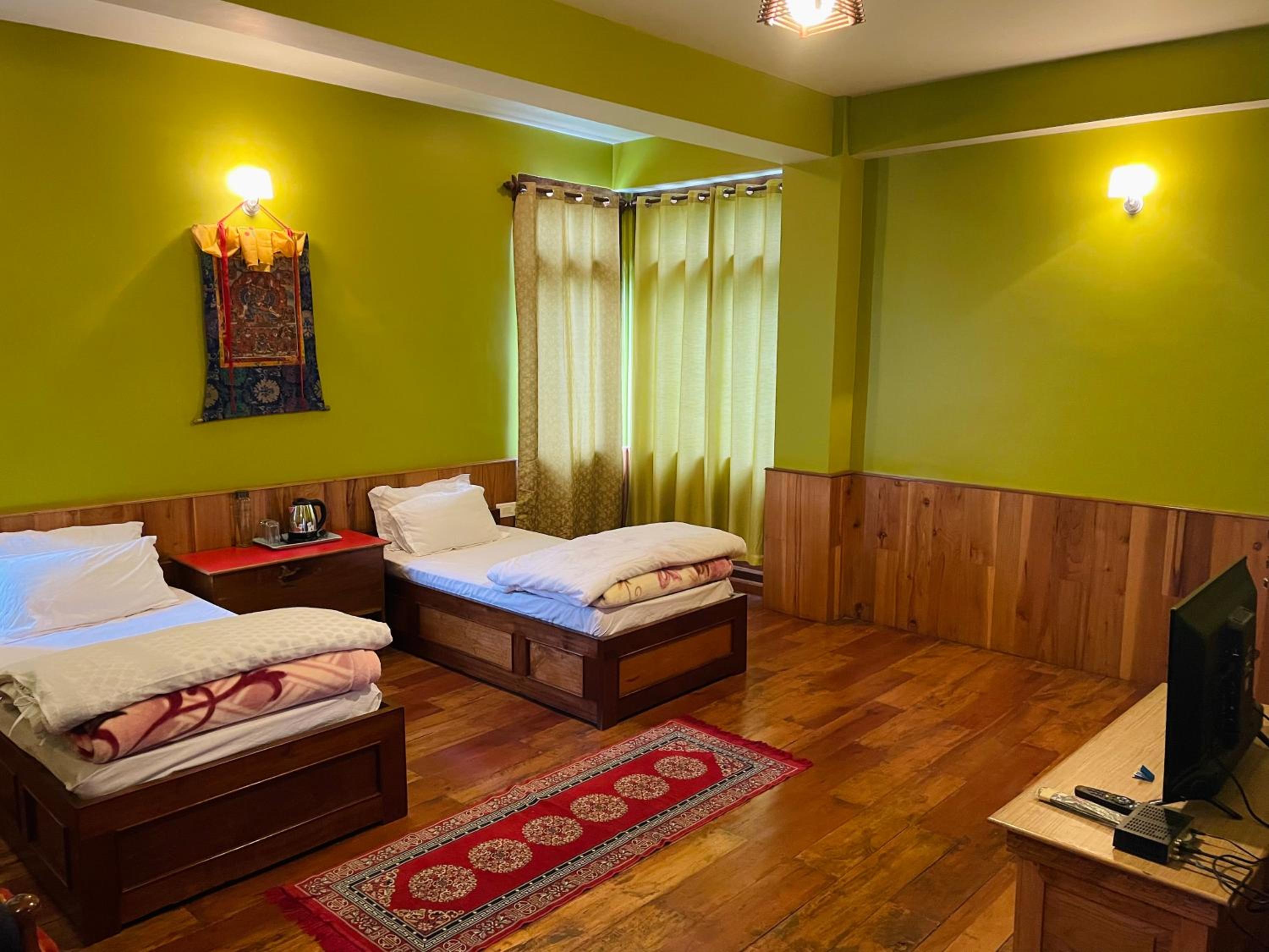 Deluxe Twin Room photo 1