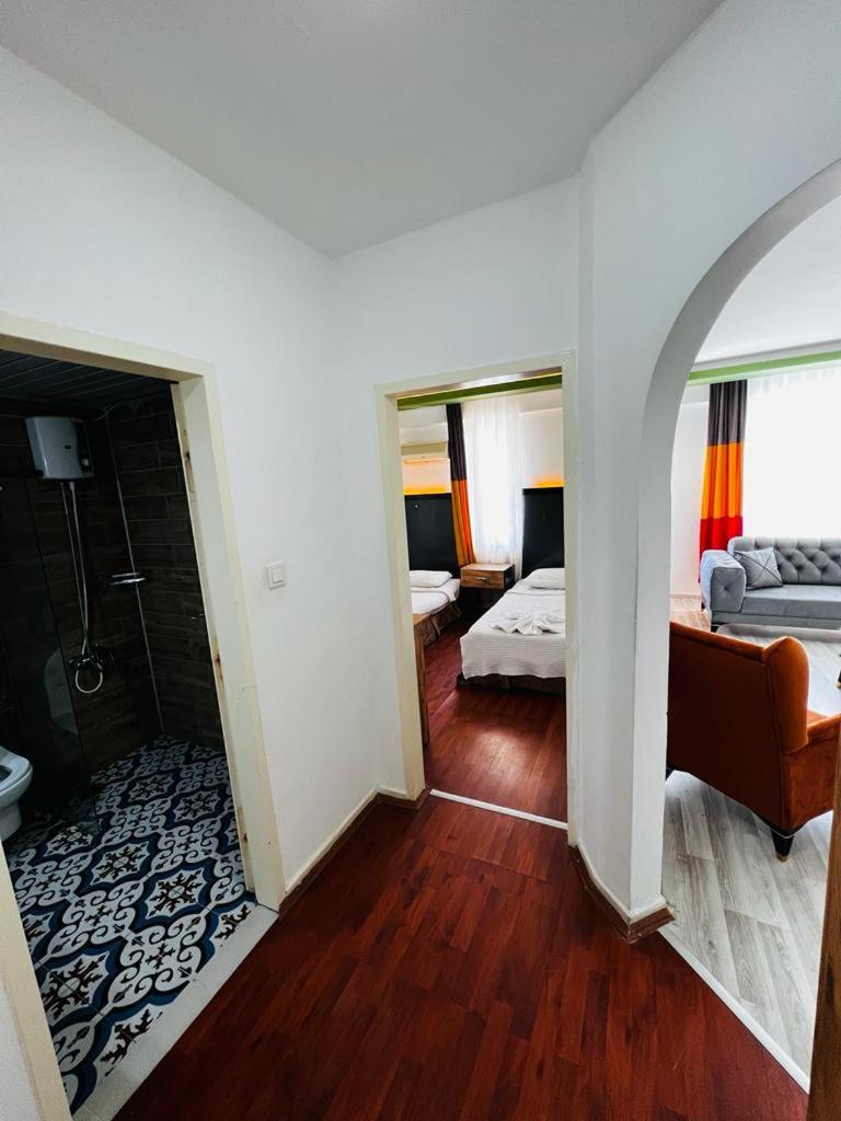 Family Suite with Balcony - Photo 1