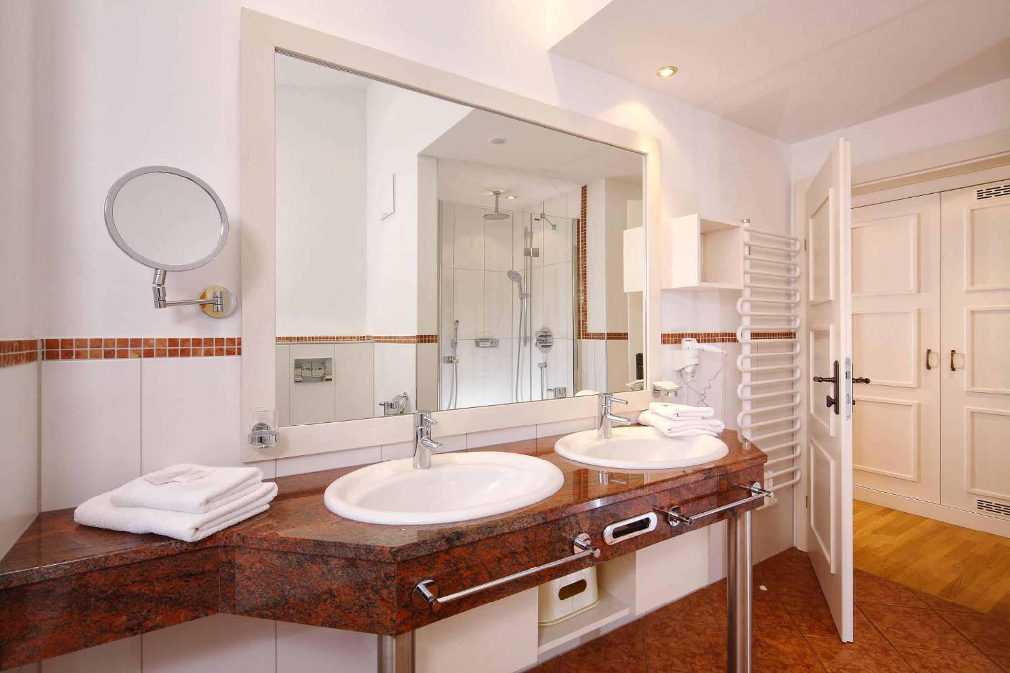 Classic Quadruple Room photo 2