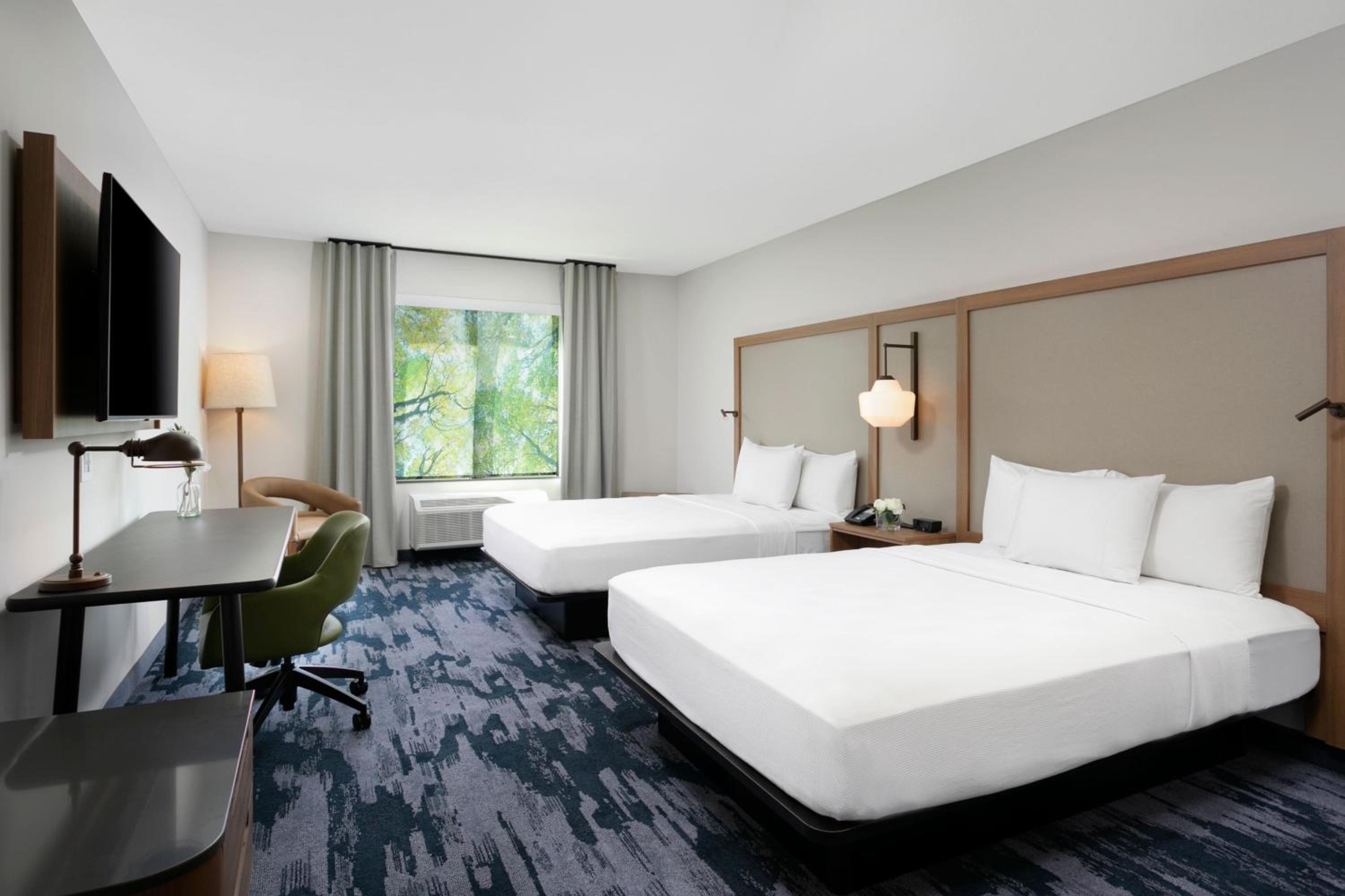 Standard Queen Room with Two Queen Beds - Photo 1
