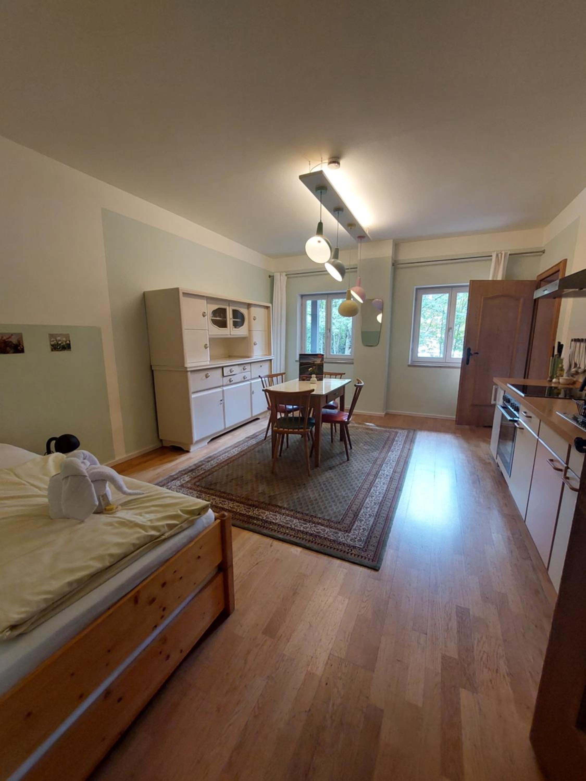 Apartment with Balcony photo 1