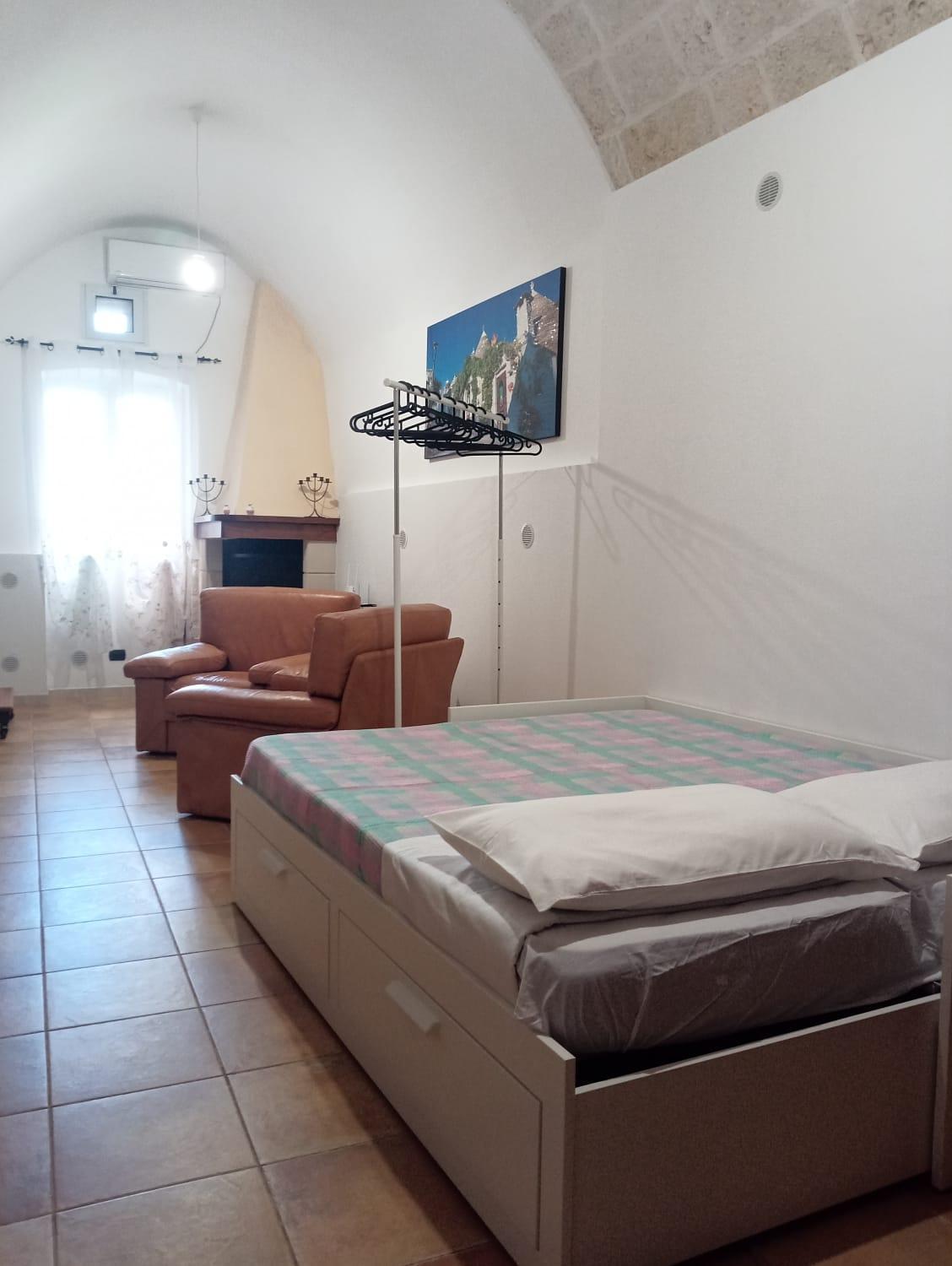 One-Bedroom House photo 1