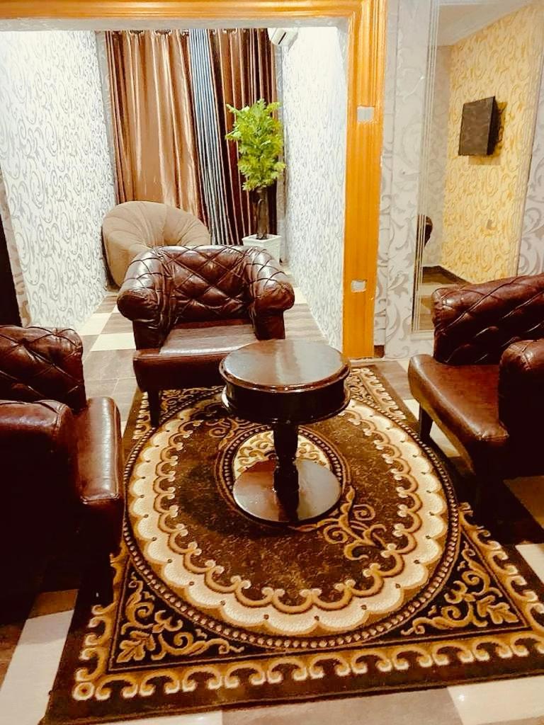 Three-Bedroom Suite photo 2
