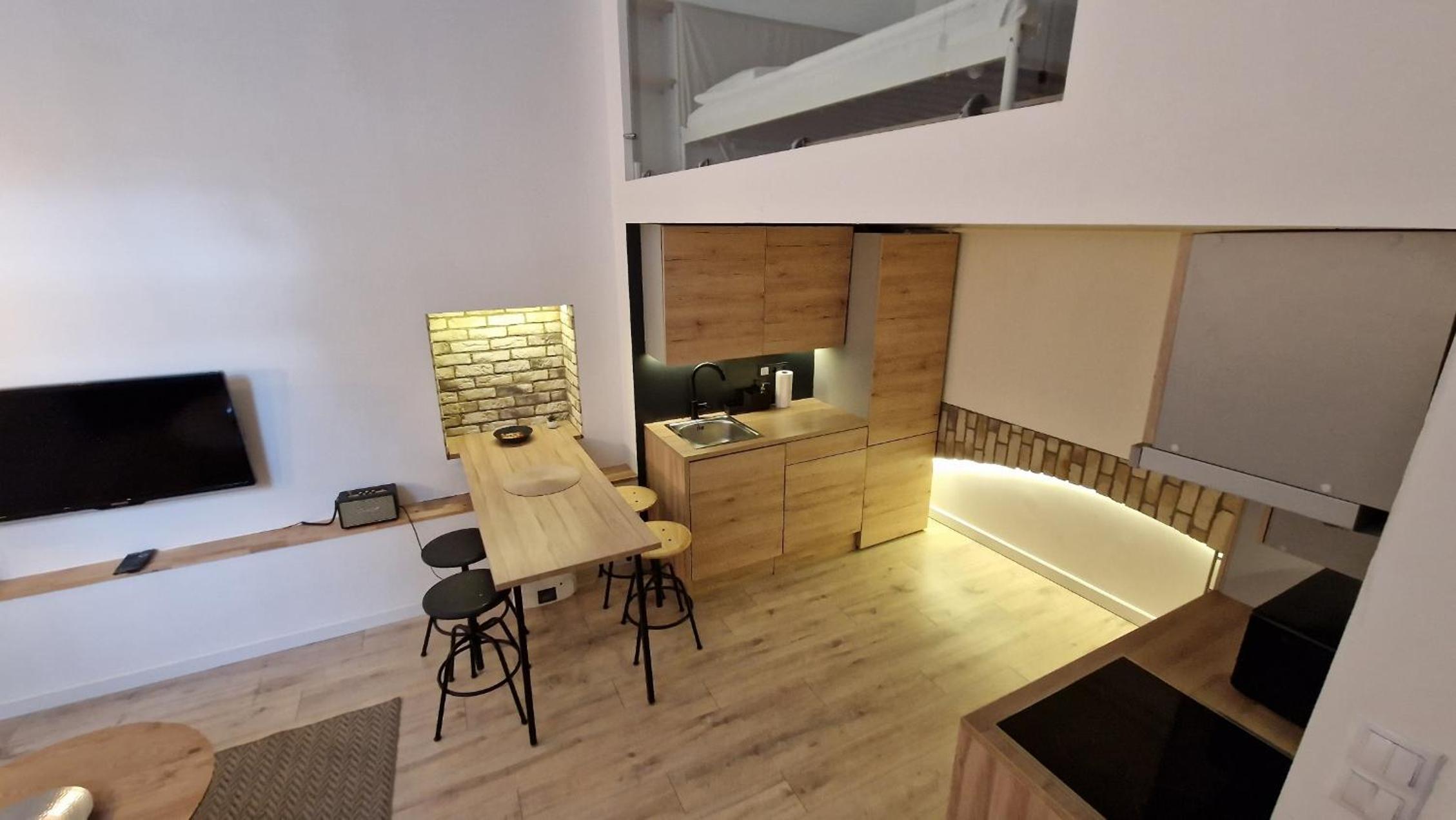 Apartment - Photo 3