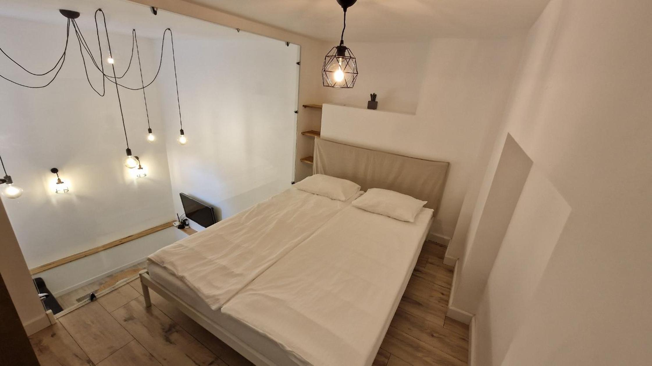 Apartment - Photo 18