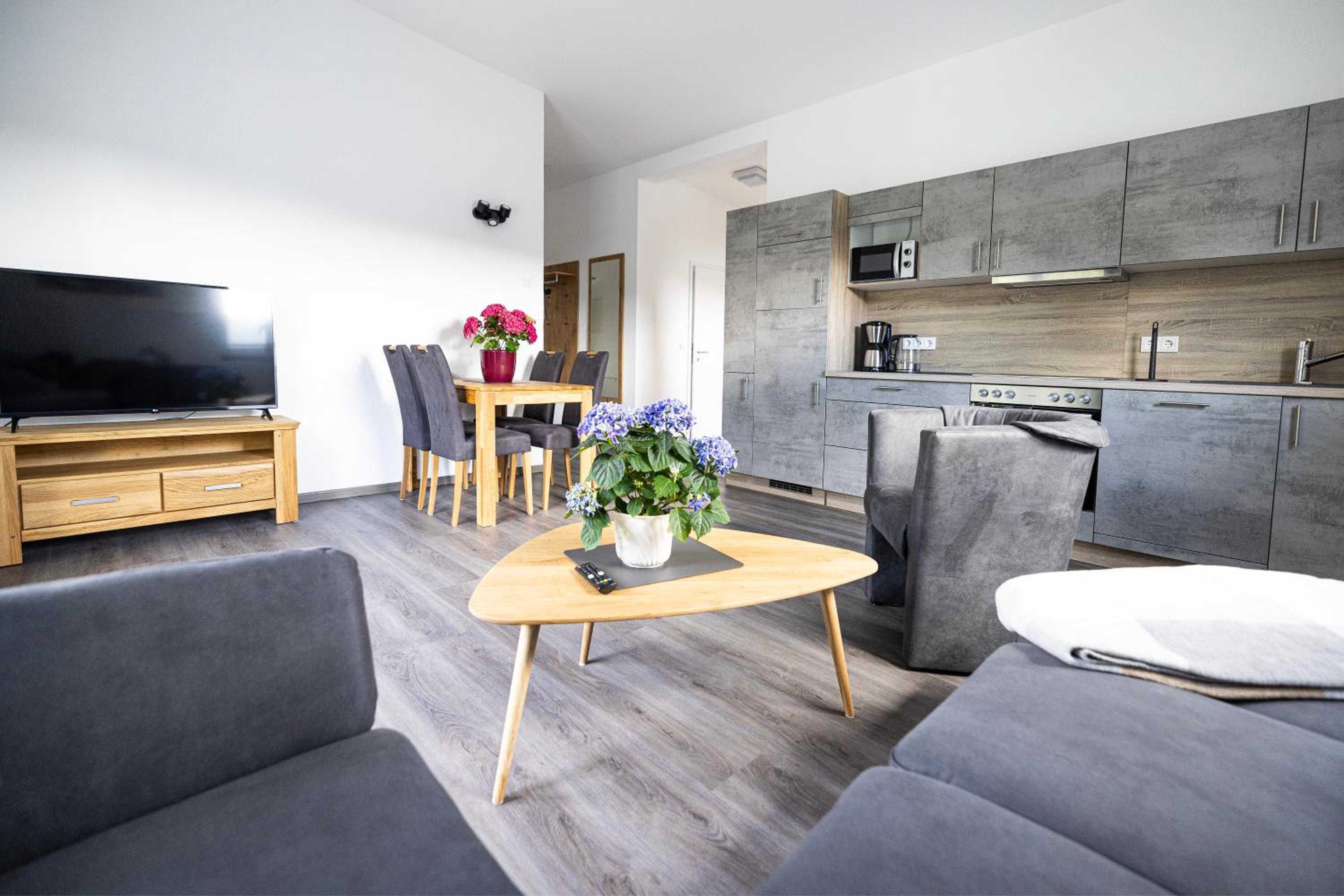 Two-Bedroom Apartment with Garden View photo 1
