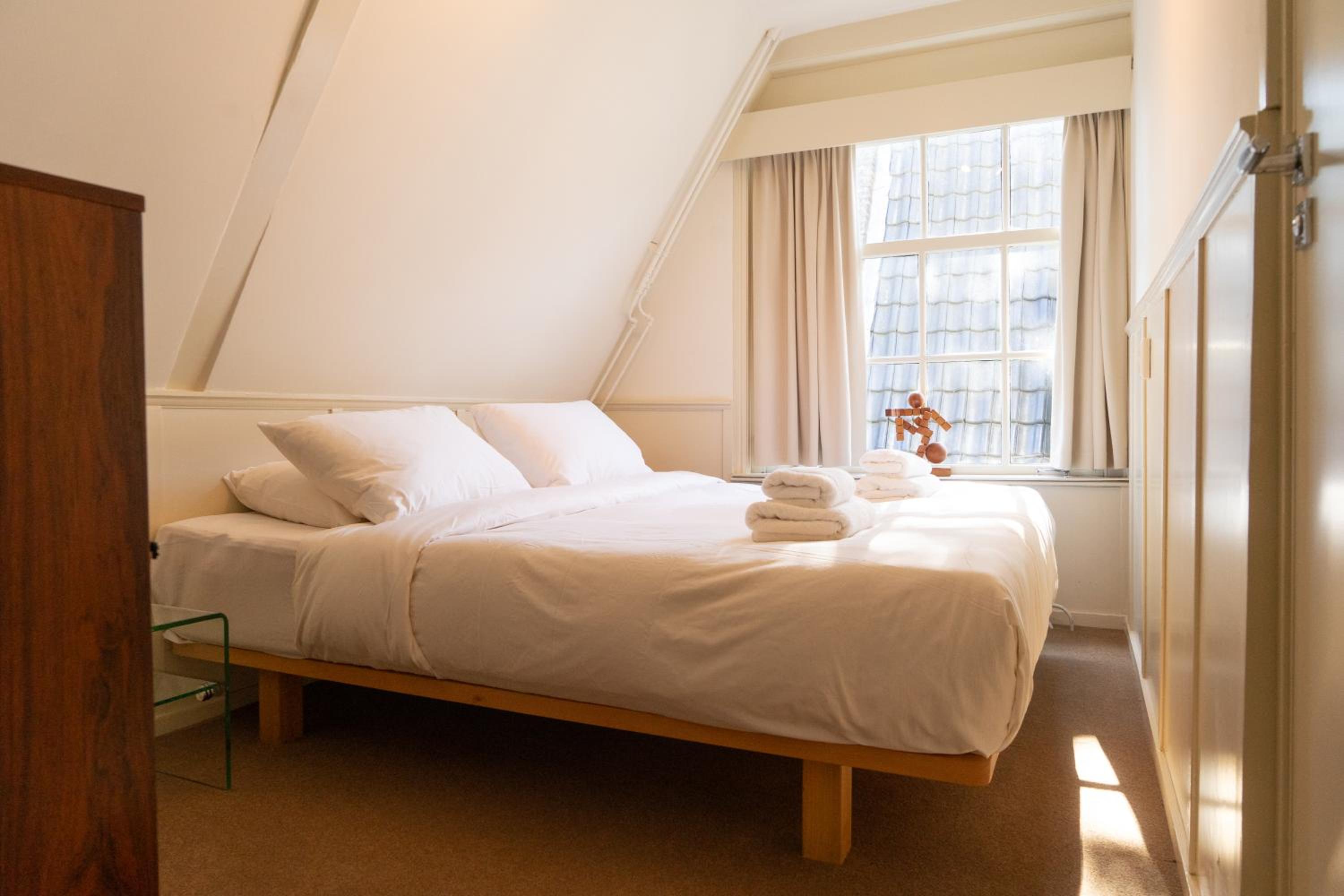 Small Double Room photo 2