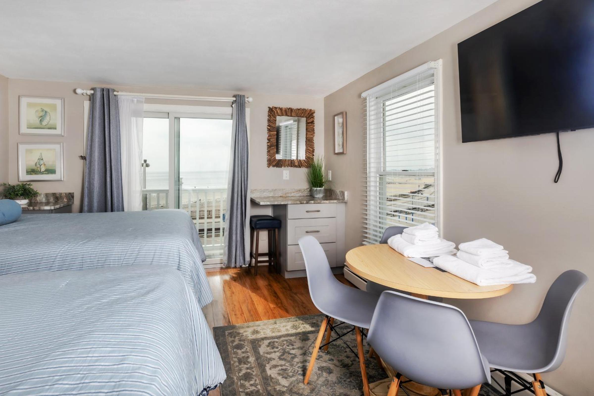 Deluxe Double Room with Ocean View with Kitchenette photo 1