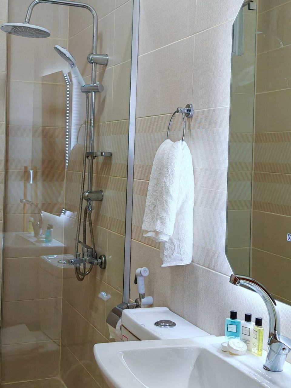 Double or Twin Room photo 3