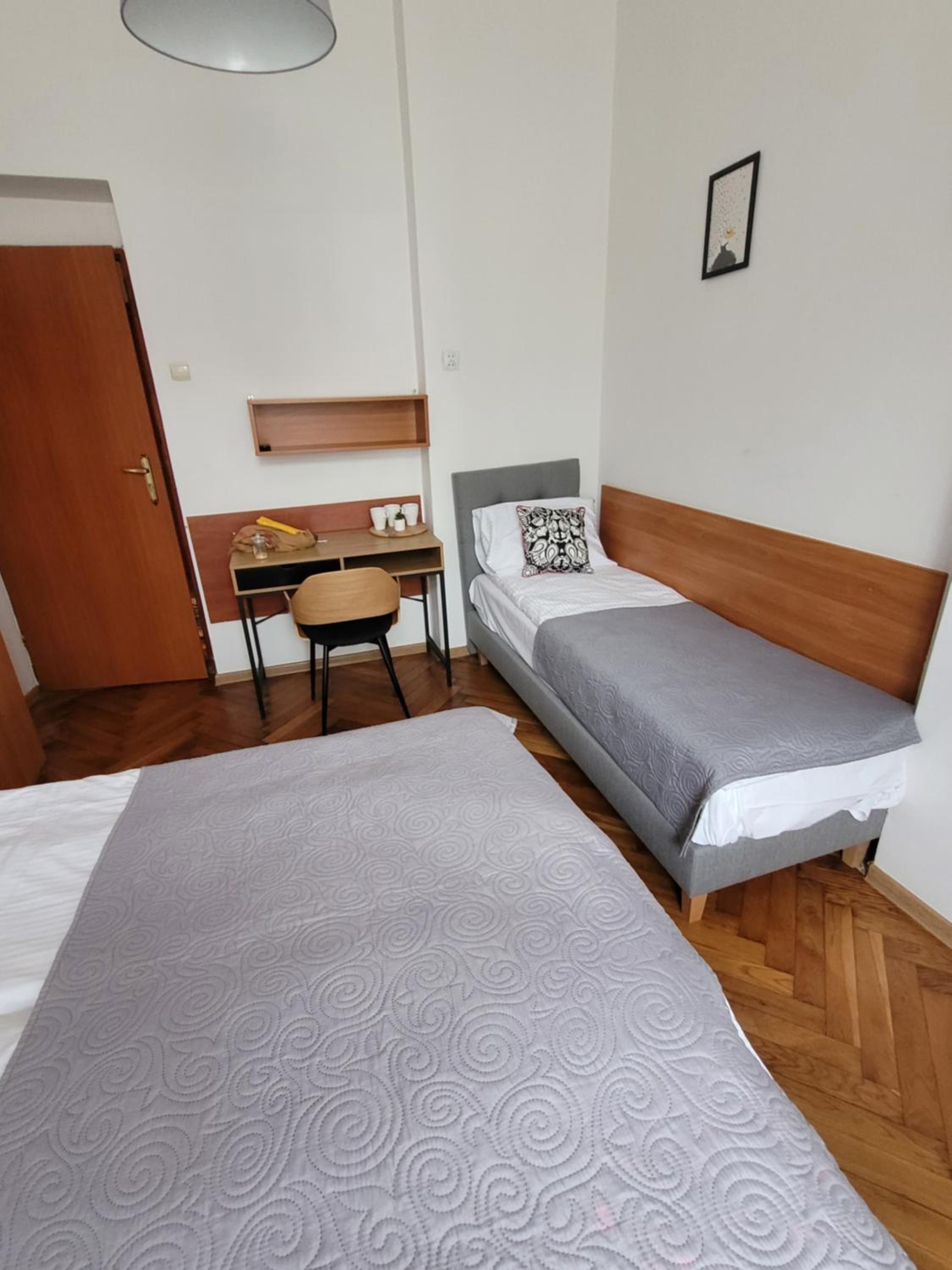 Triple Room with Private Bathroom photo 3