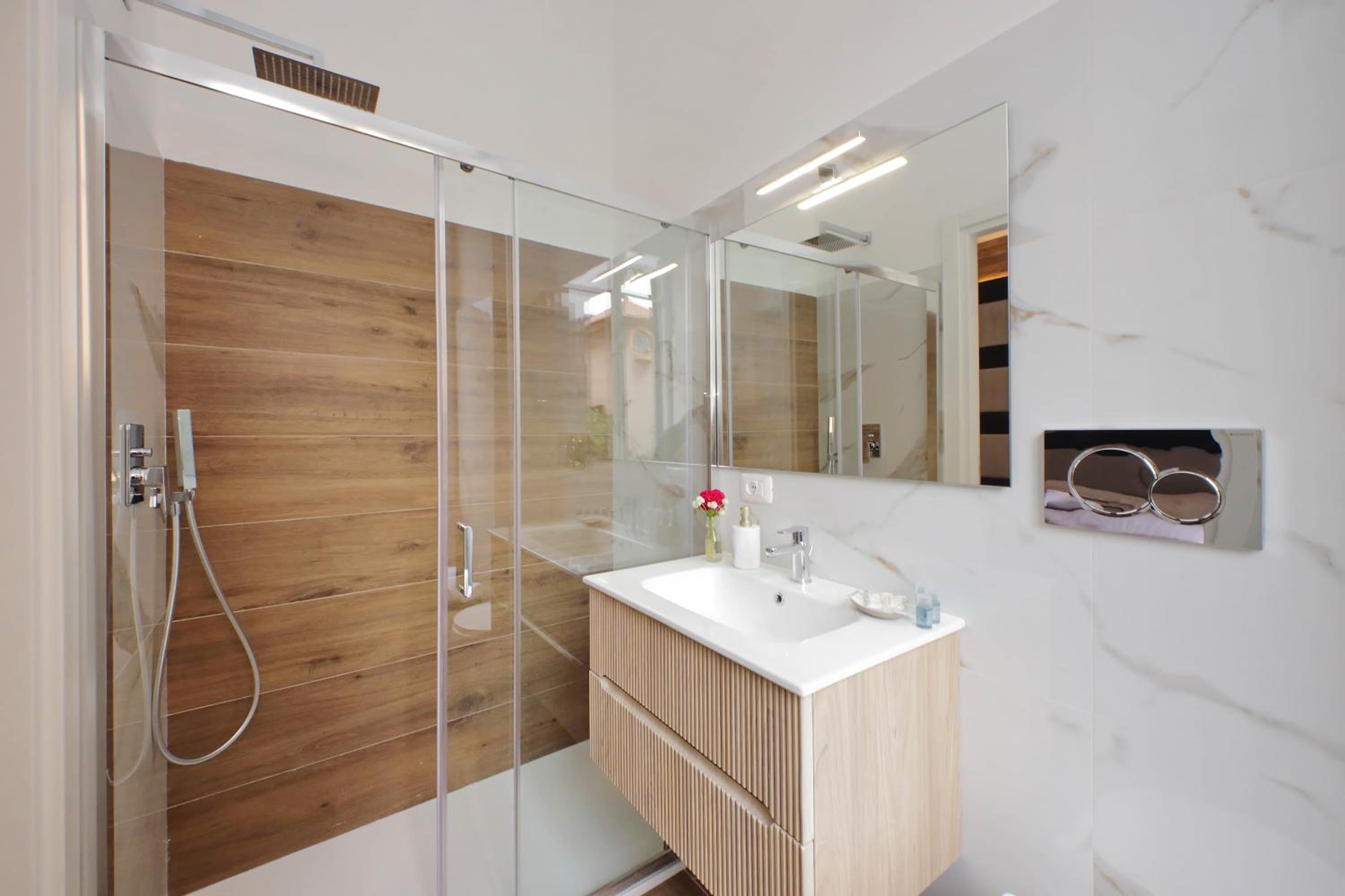 Superior Apartment photo 3