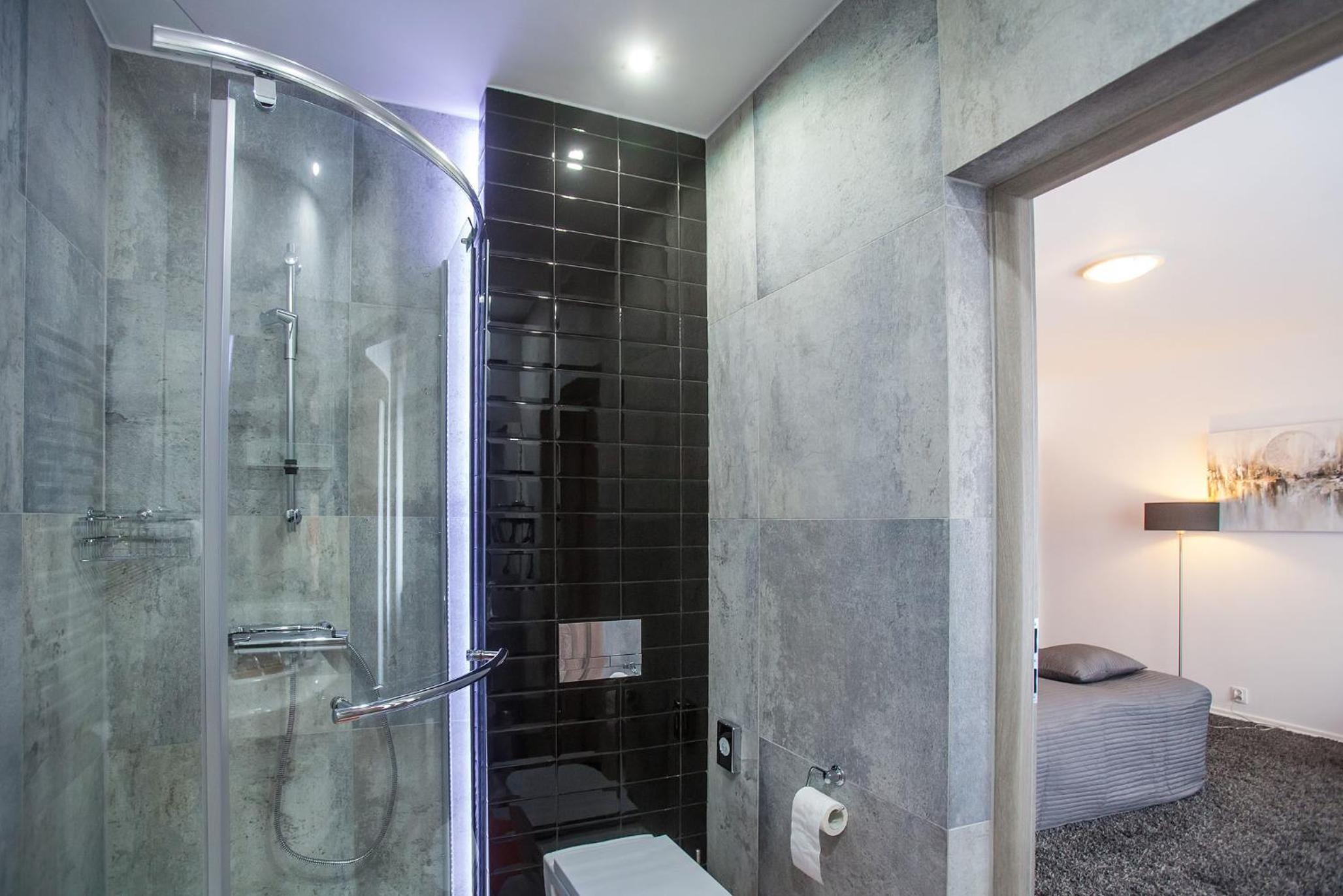 Deluxe Double Room - Photo 10
