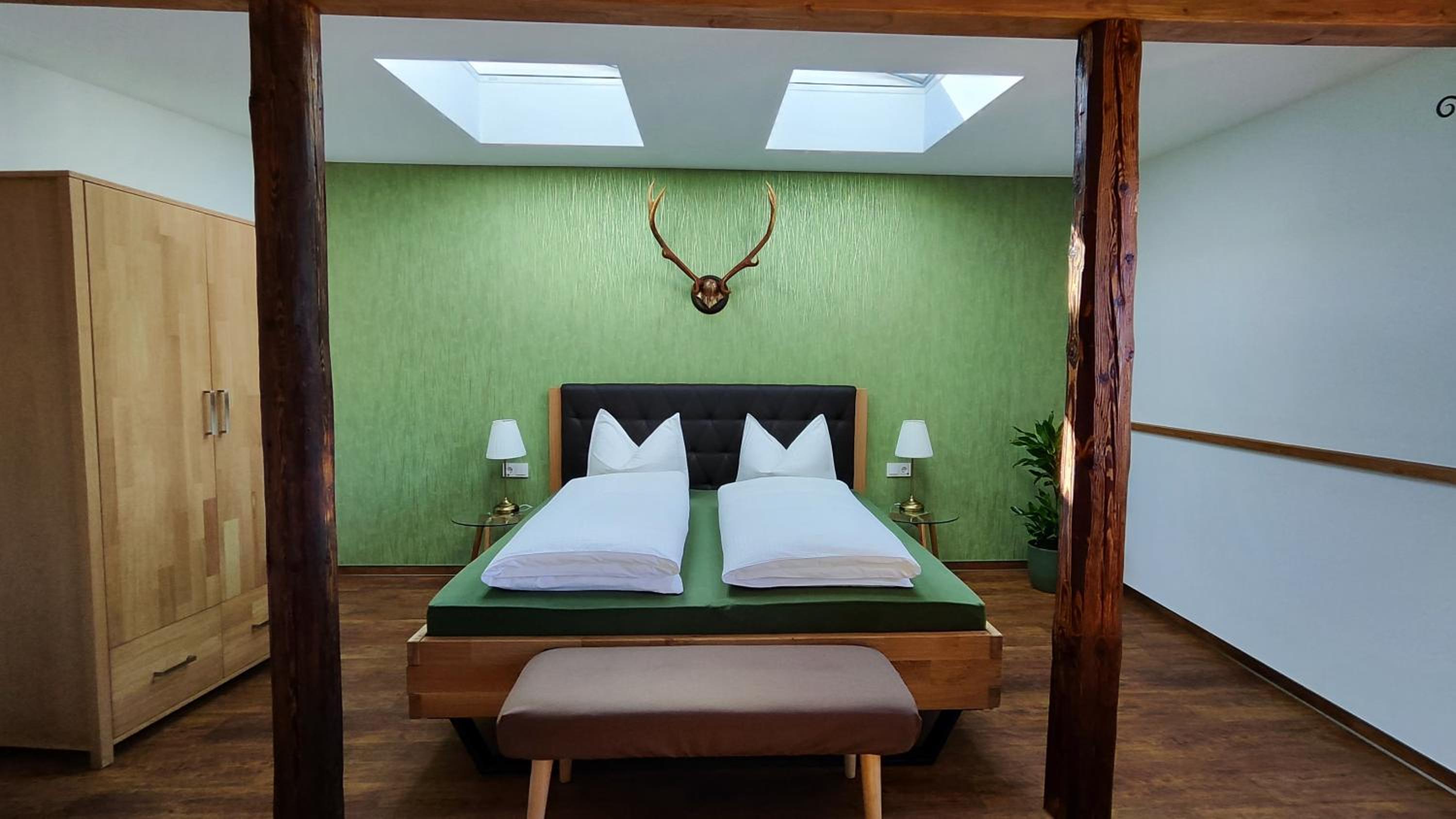 Large Double Room photo 3