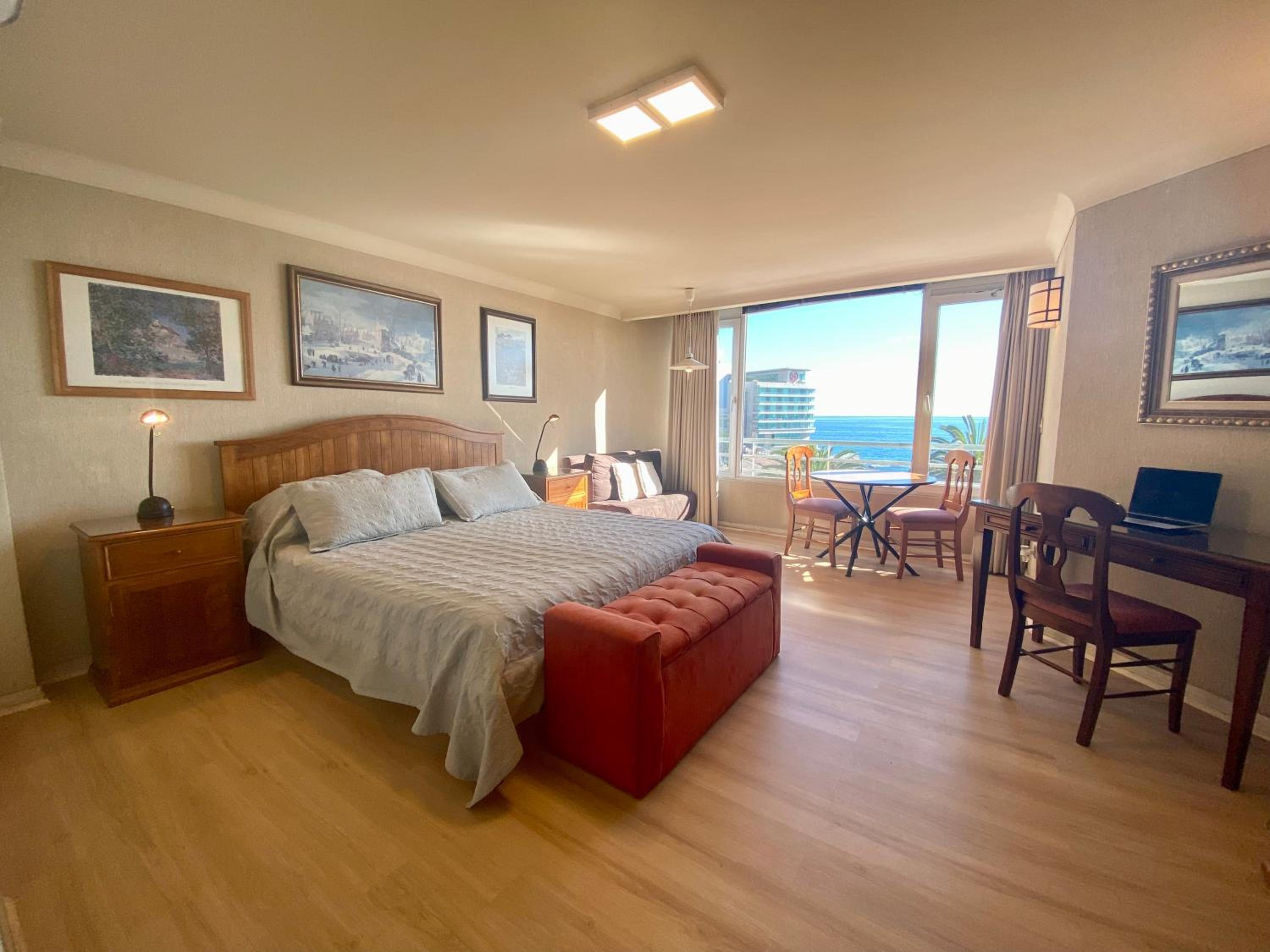 Studio Apartment with Sea View photo 1