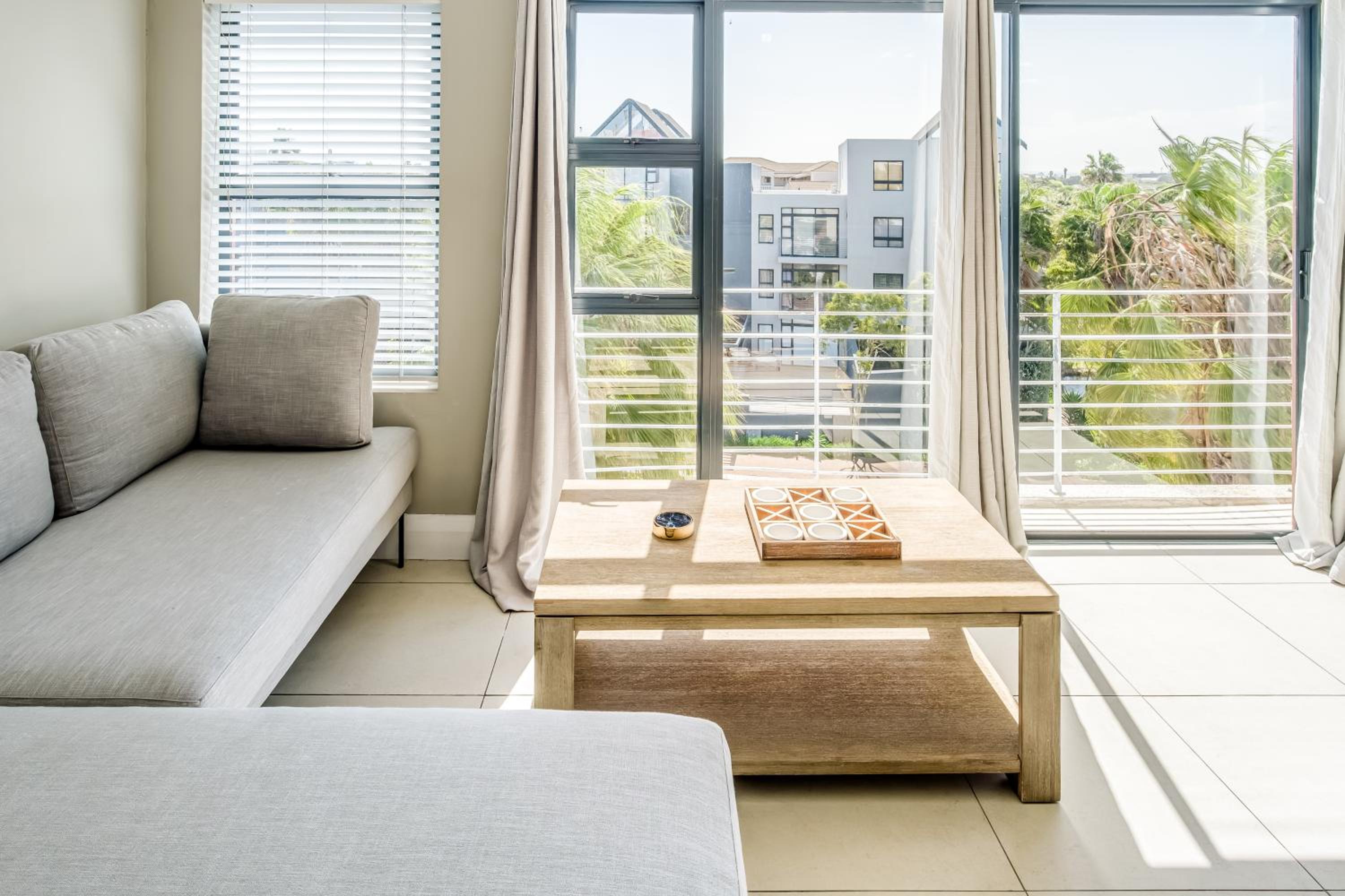 One-Bedroom Apartment - Photo 44