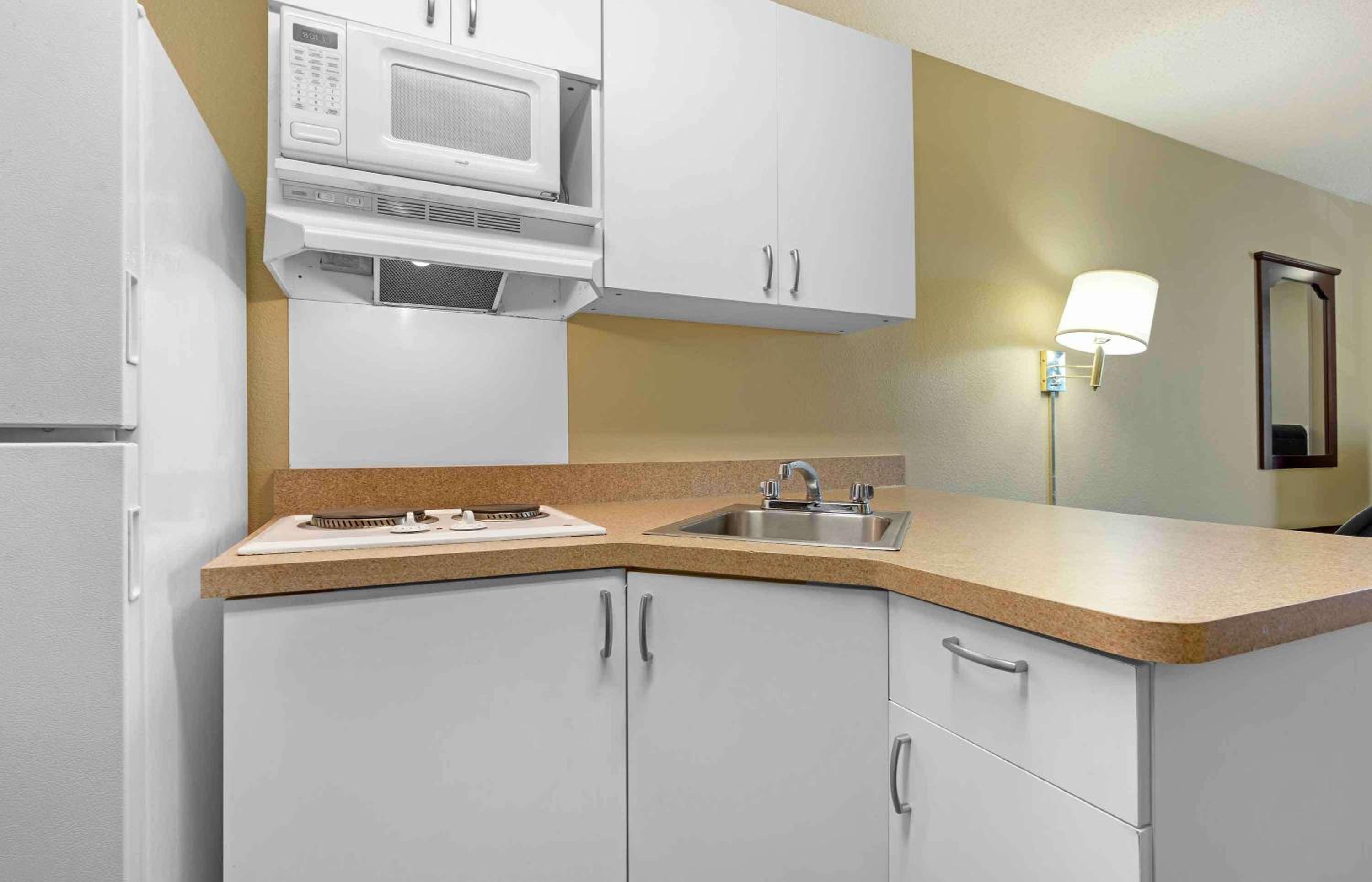 Studio with 2 Double Beds - Non-Smoking - Photo 6
