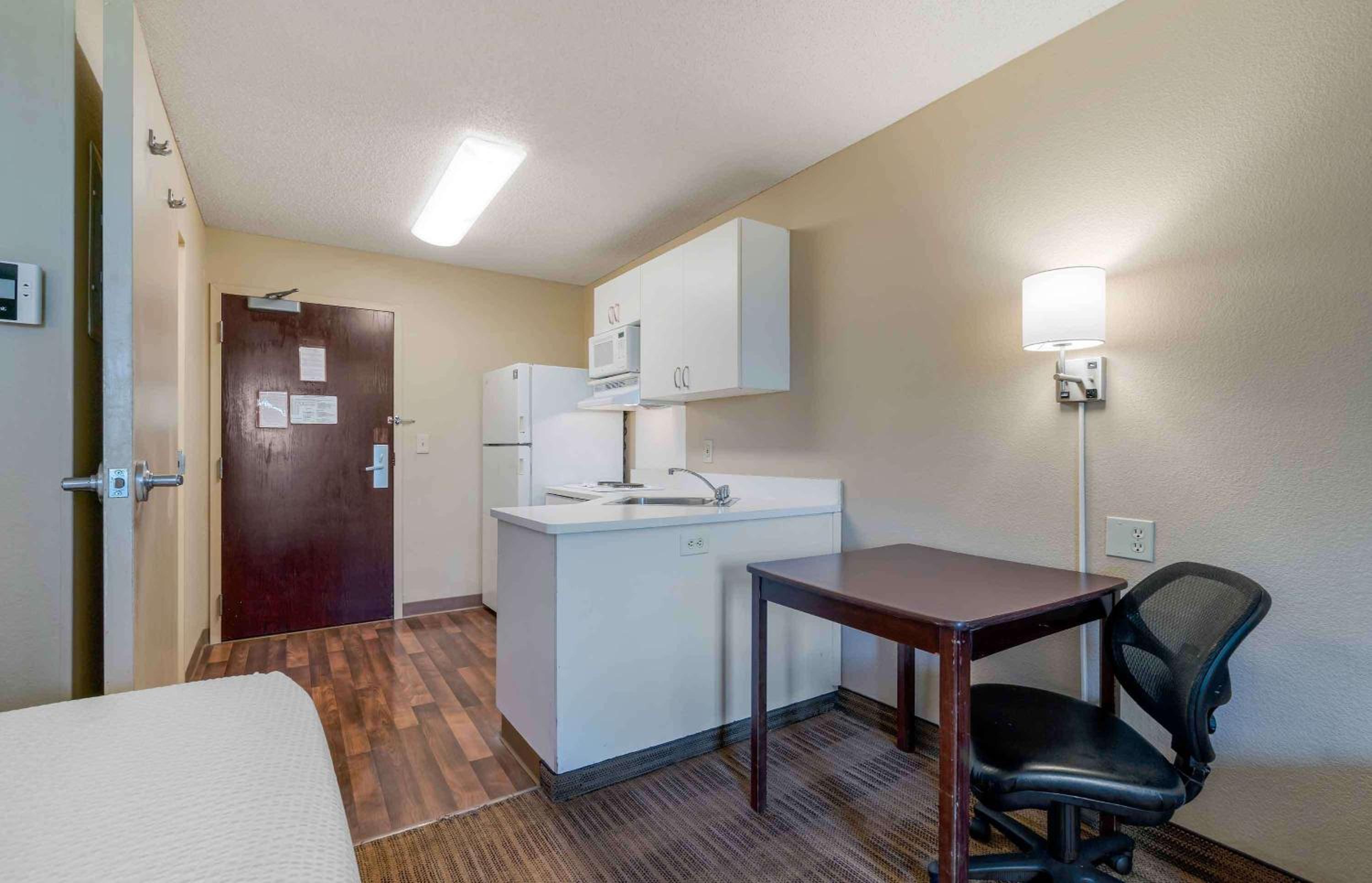 Studio with 2 Double Beds - Non-Smoking - Photo 5