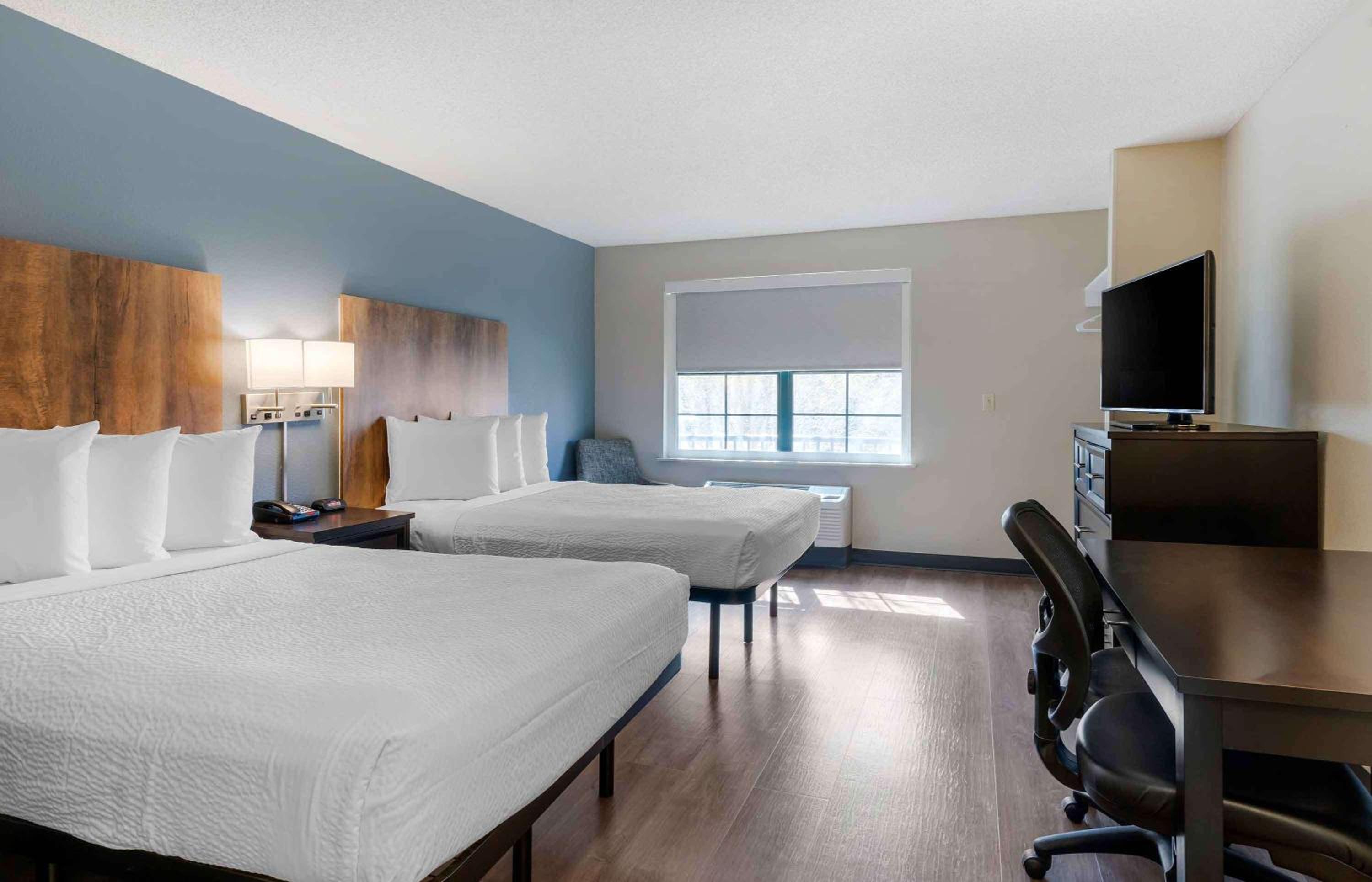 Studio with 2 Double Beds - Non-Smoking - Photo 2