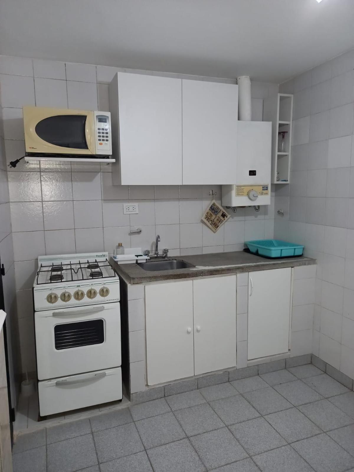 One-Bedroom Apartment photo 2
