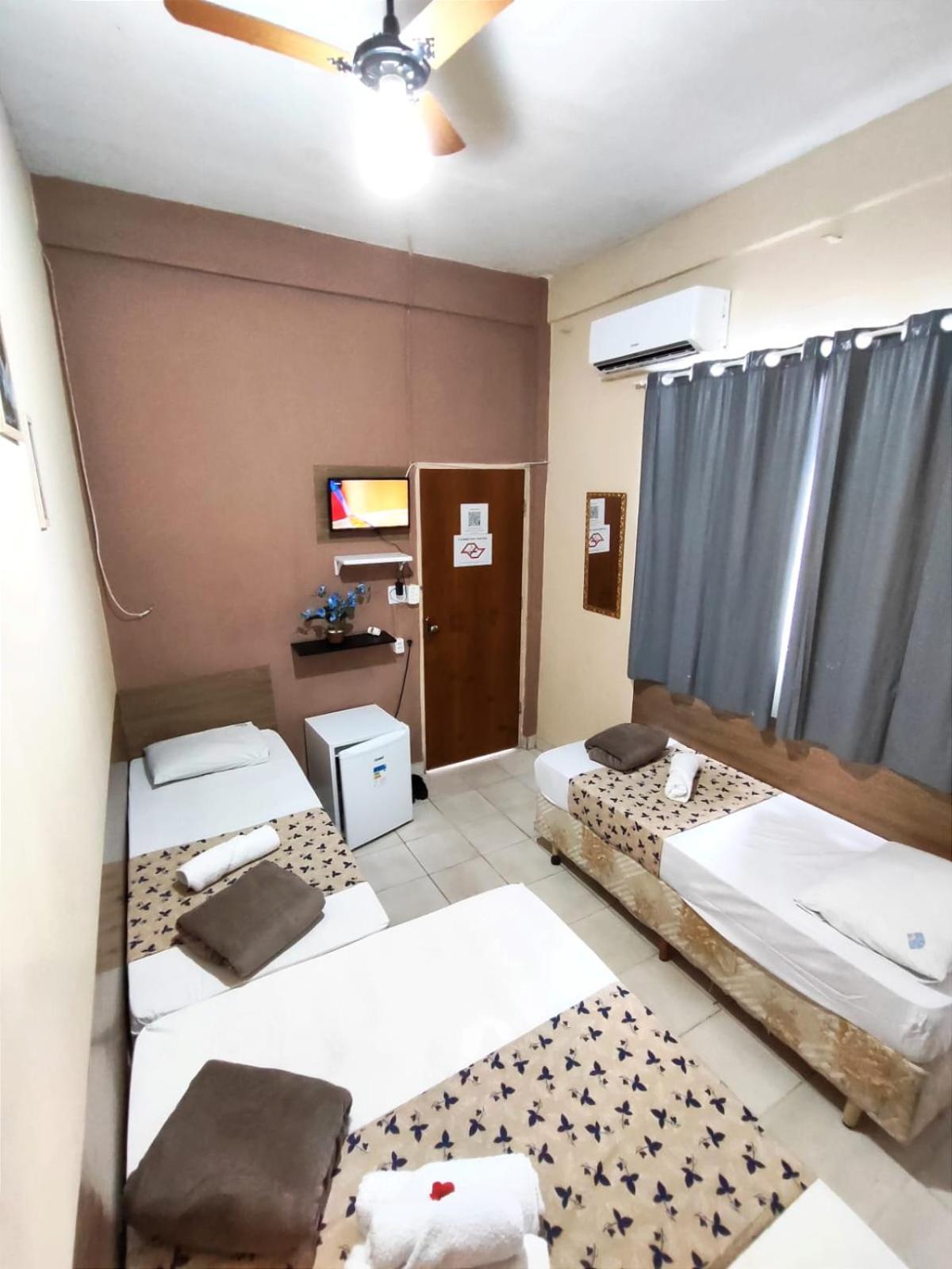Double Room with Private Bathroom photo 3