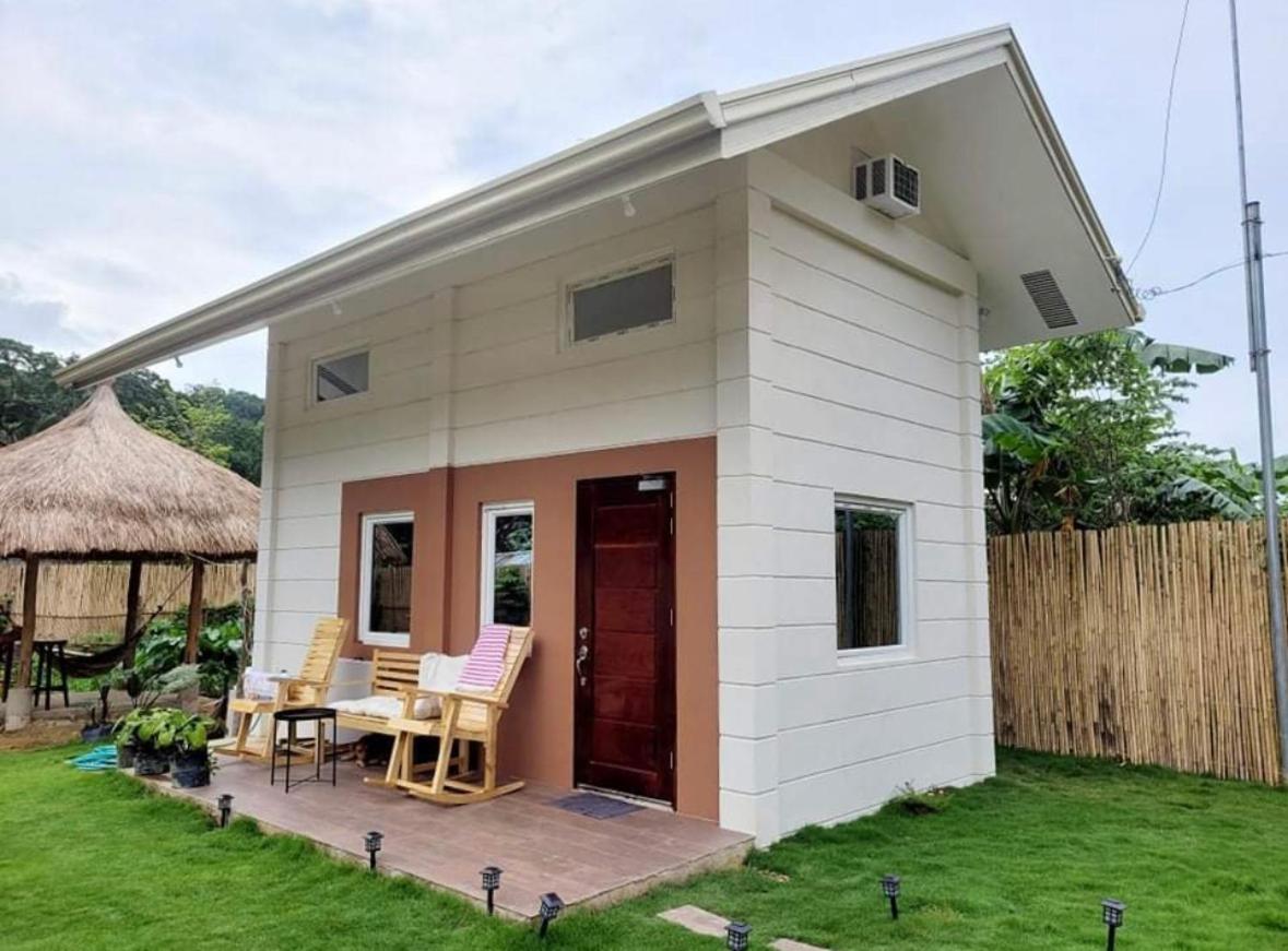 Two-Bedroom House photo 3