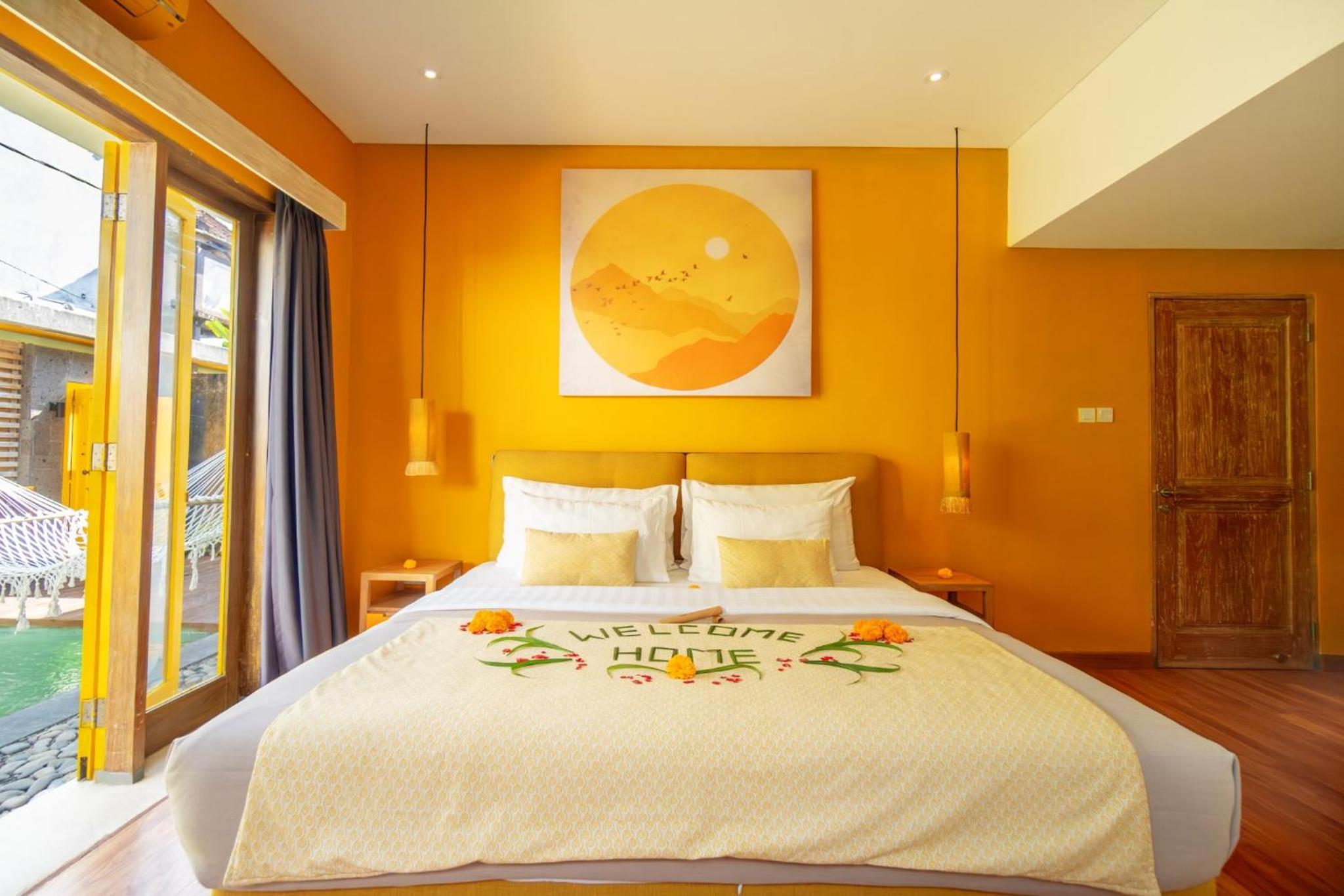 Royal Two Bedroom Villa with Private Pool & Waterslide photo 1