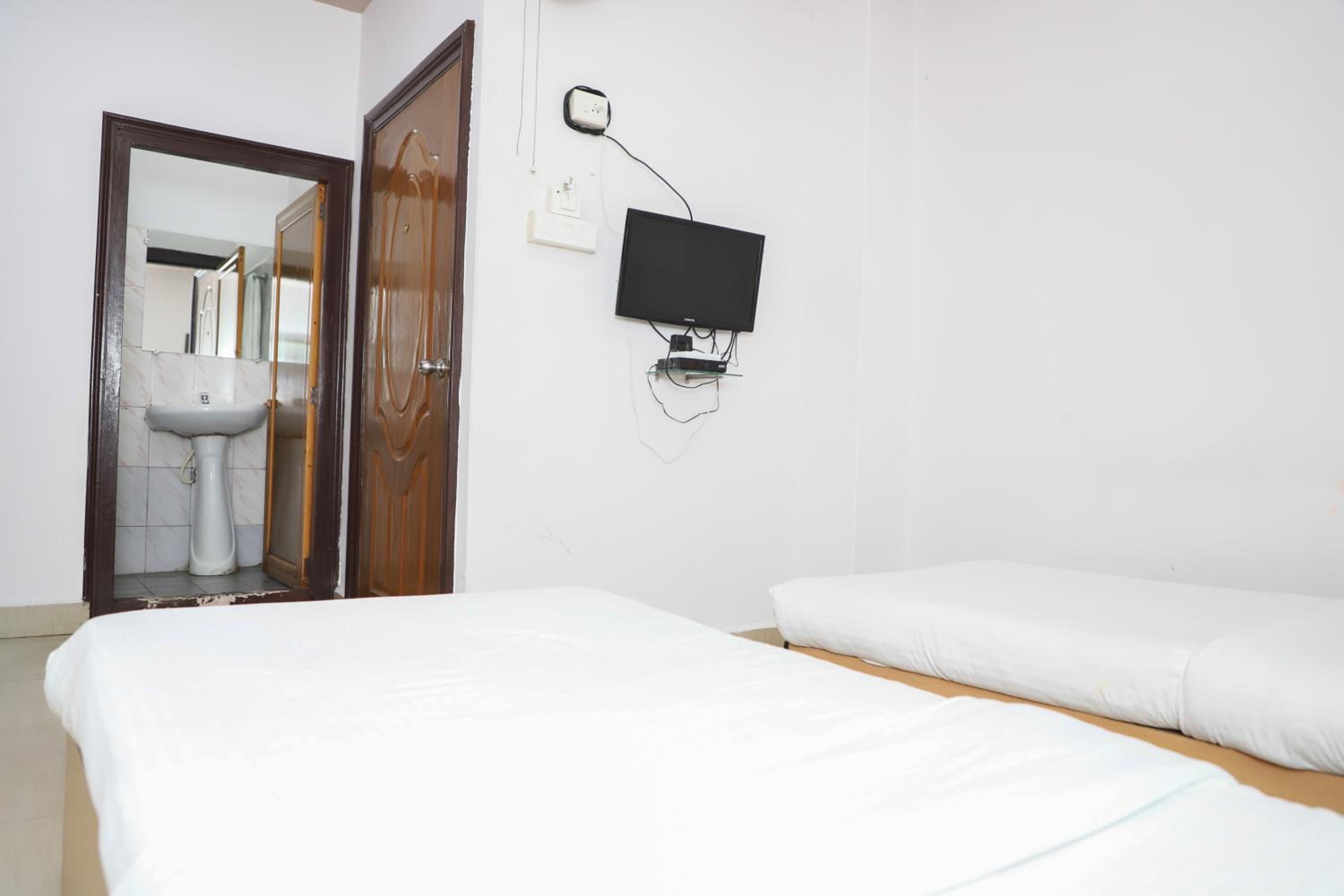 Standard Double Or Twin Room - Photo 1