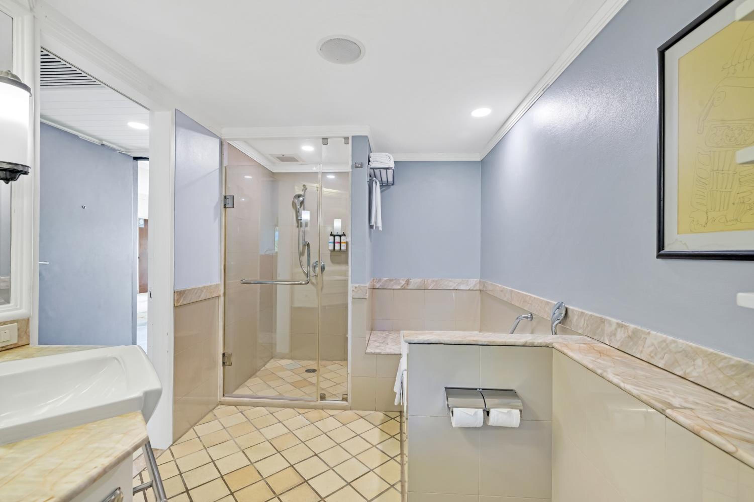 Superior King Room with Sea View photo 3