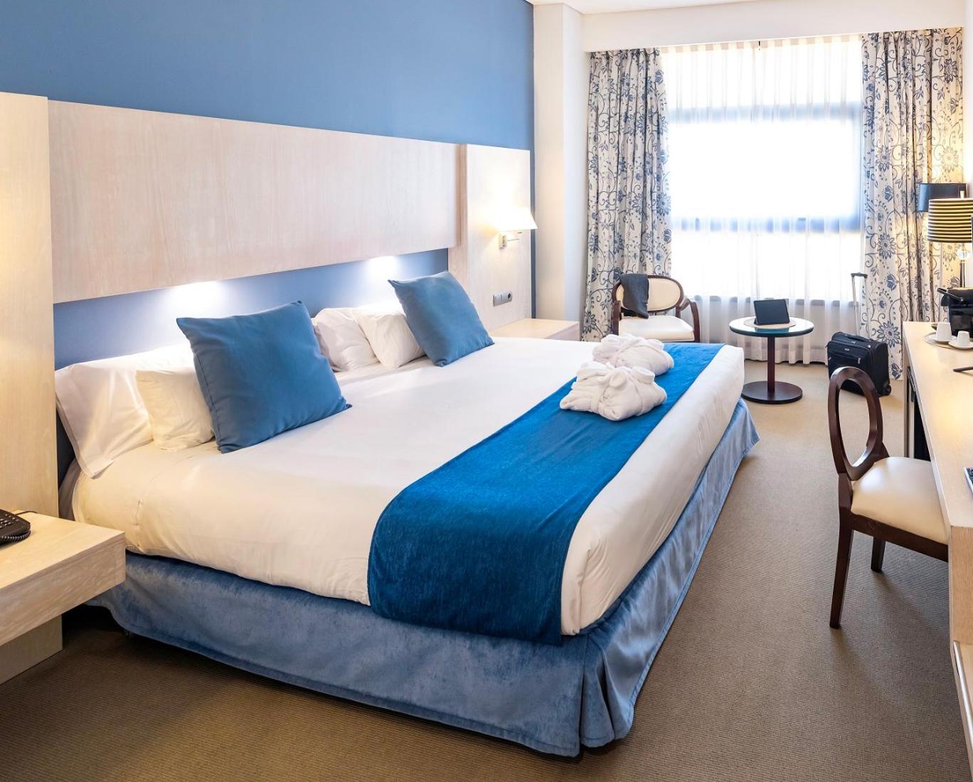 Deluxe Double Room - Photo 2