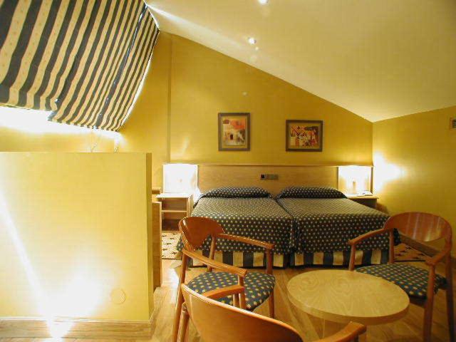 Triple Room photo 3