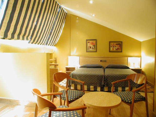 Triple Room photo 2