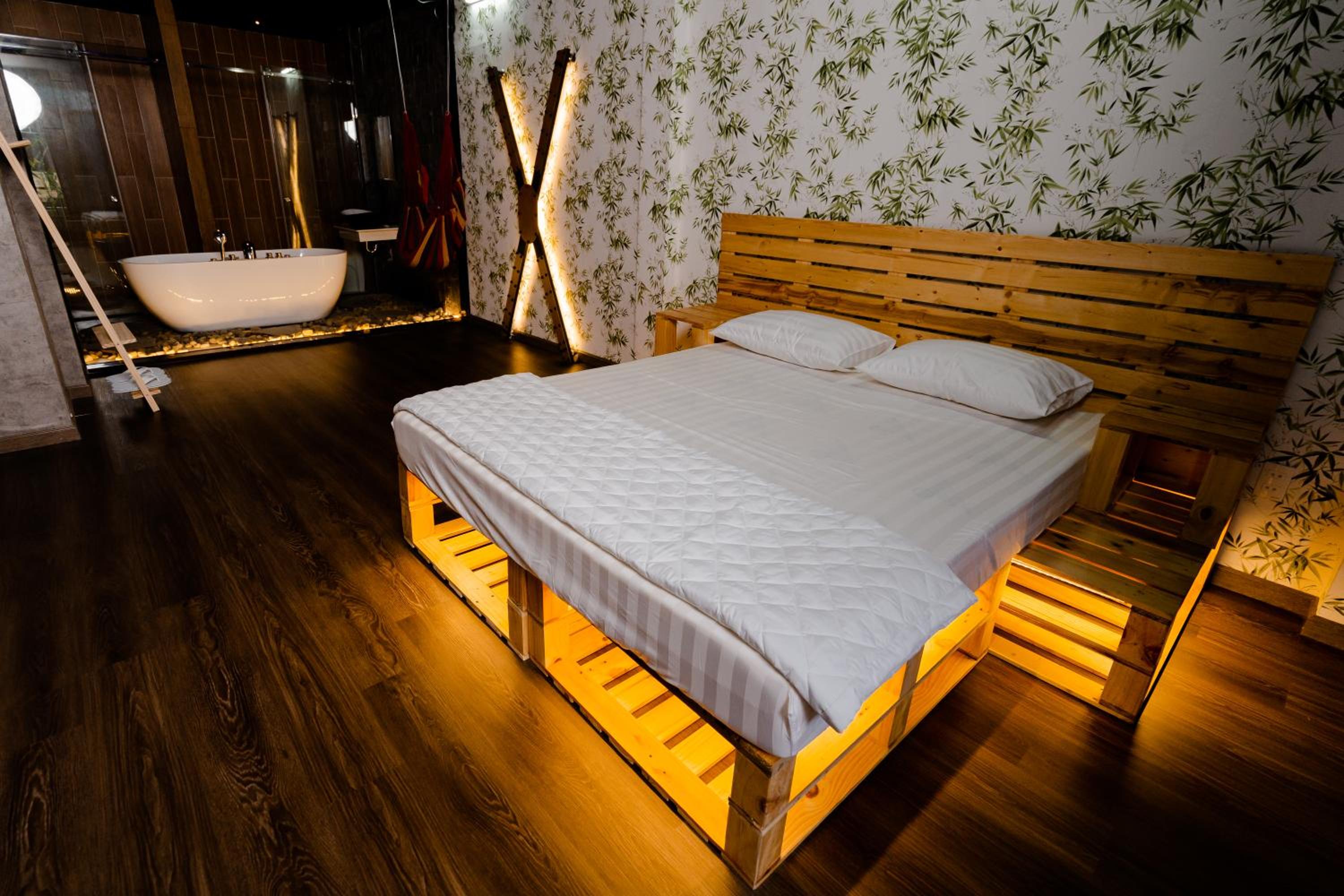 Large Double Room