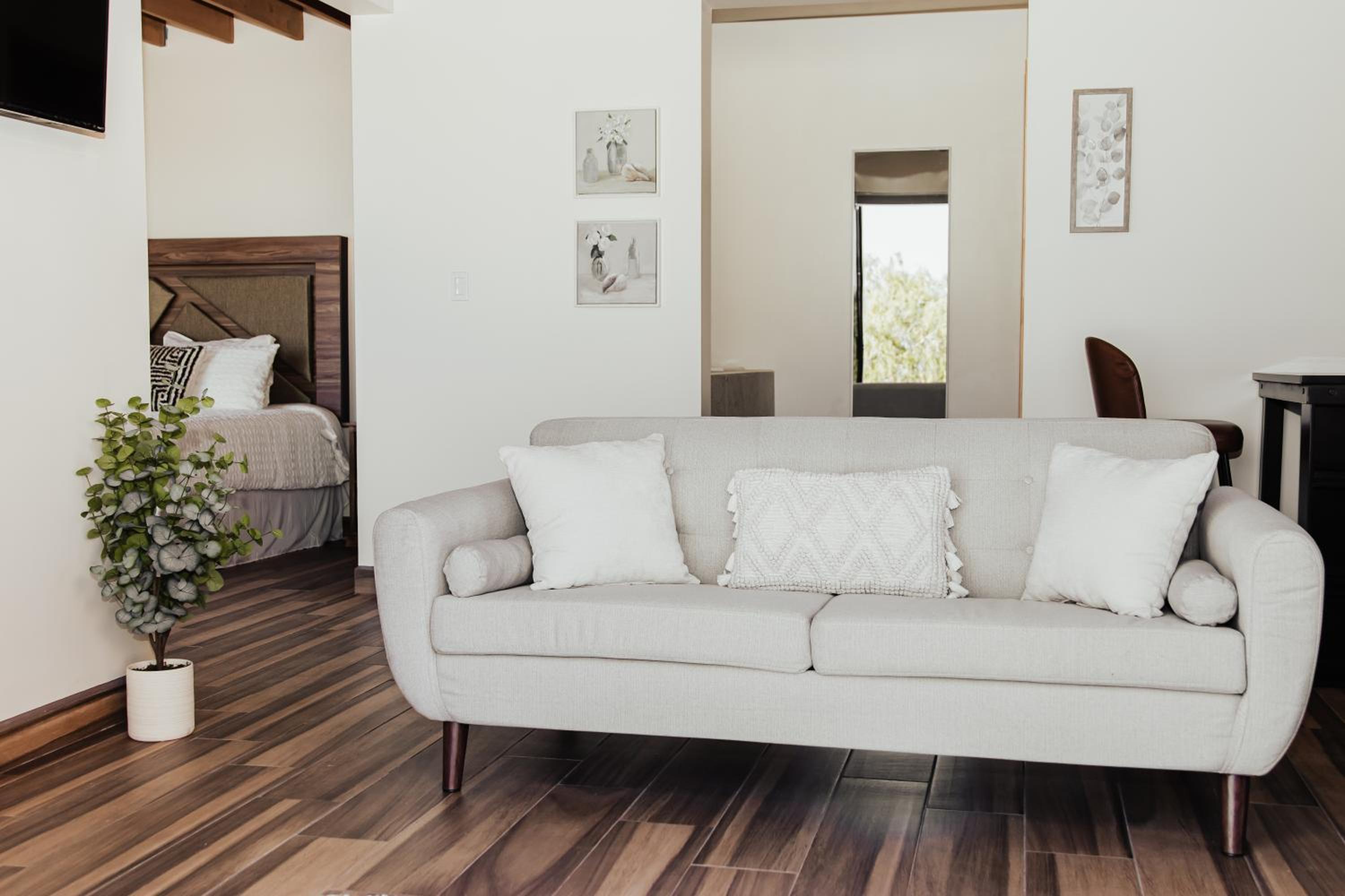 Villa with Sea View photo 3