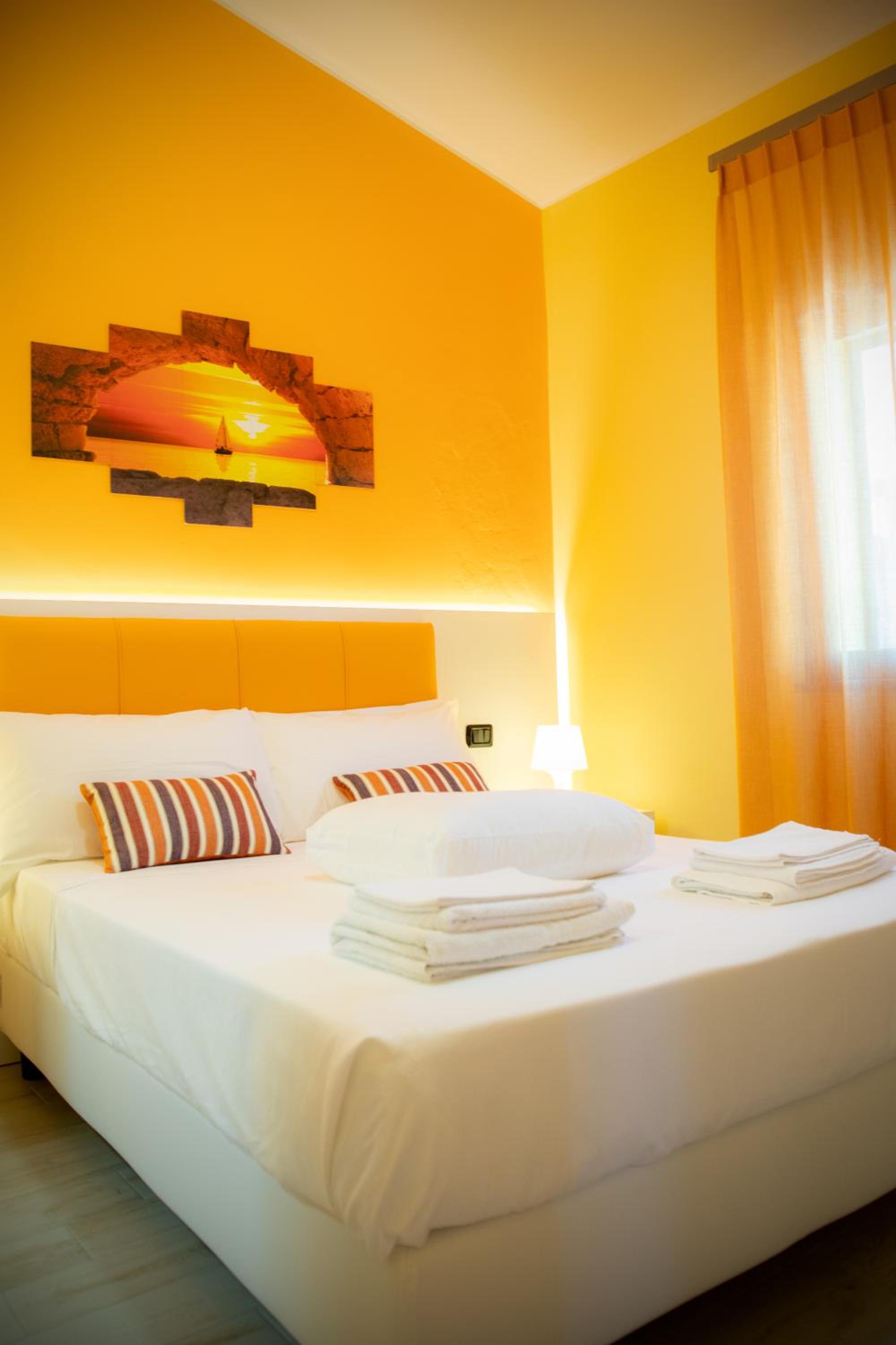 Deluxe Double Room photo 3
