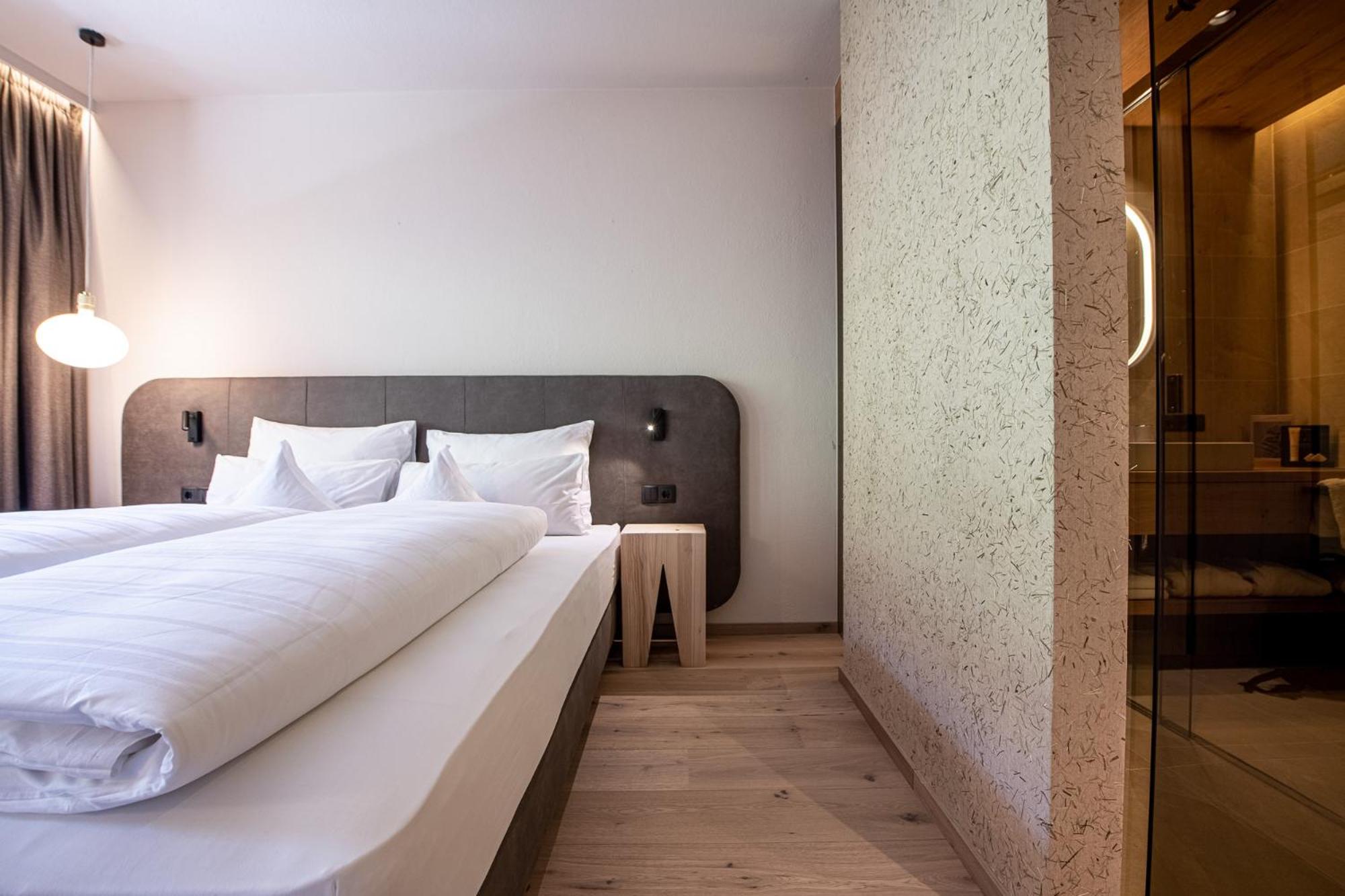 Double Room with Balcony photo 3
