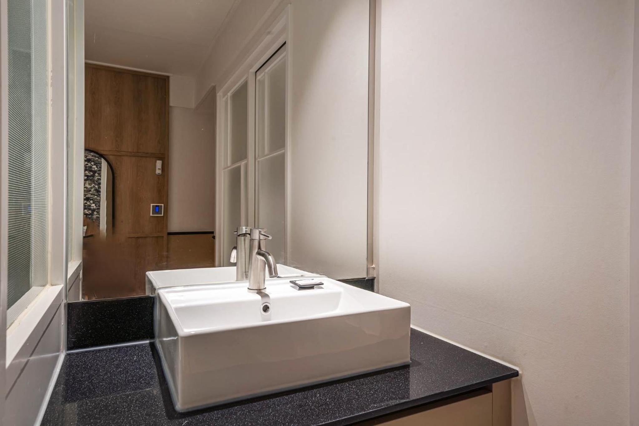 Terrace Room - Photo 7