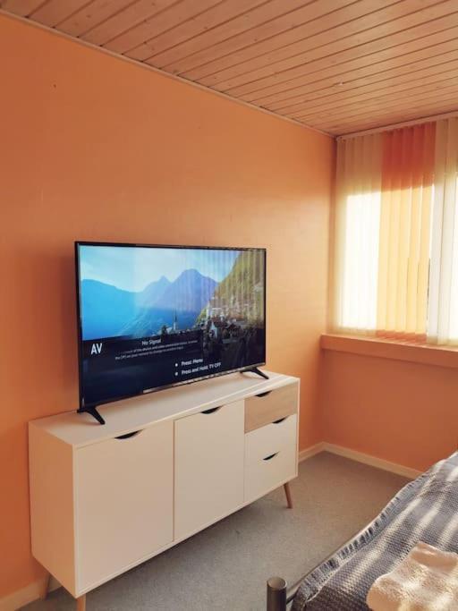 Three-Bedroom Villa photo 1