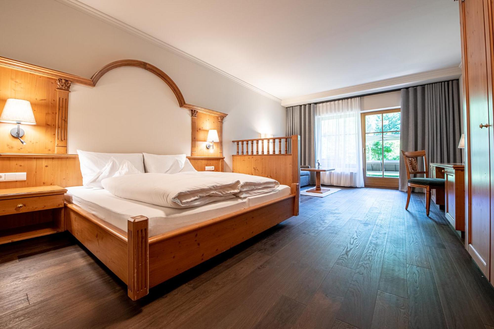 Double Room with Pool View