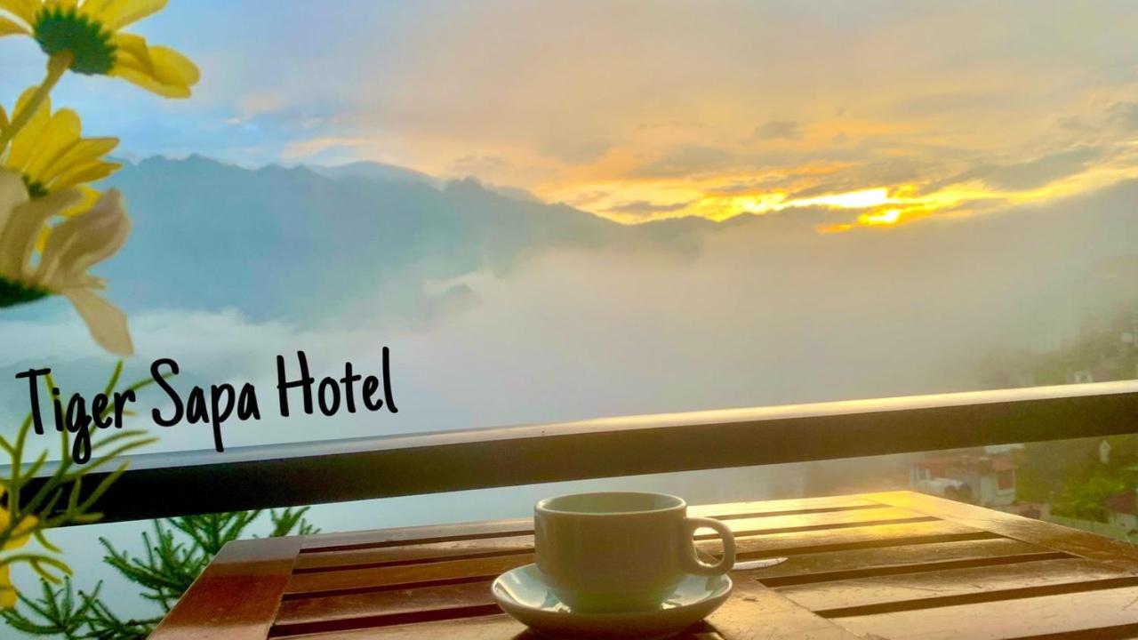 Double Room with Balcony - Photo 9