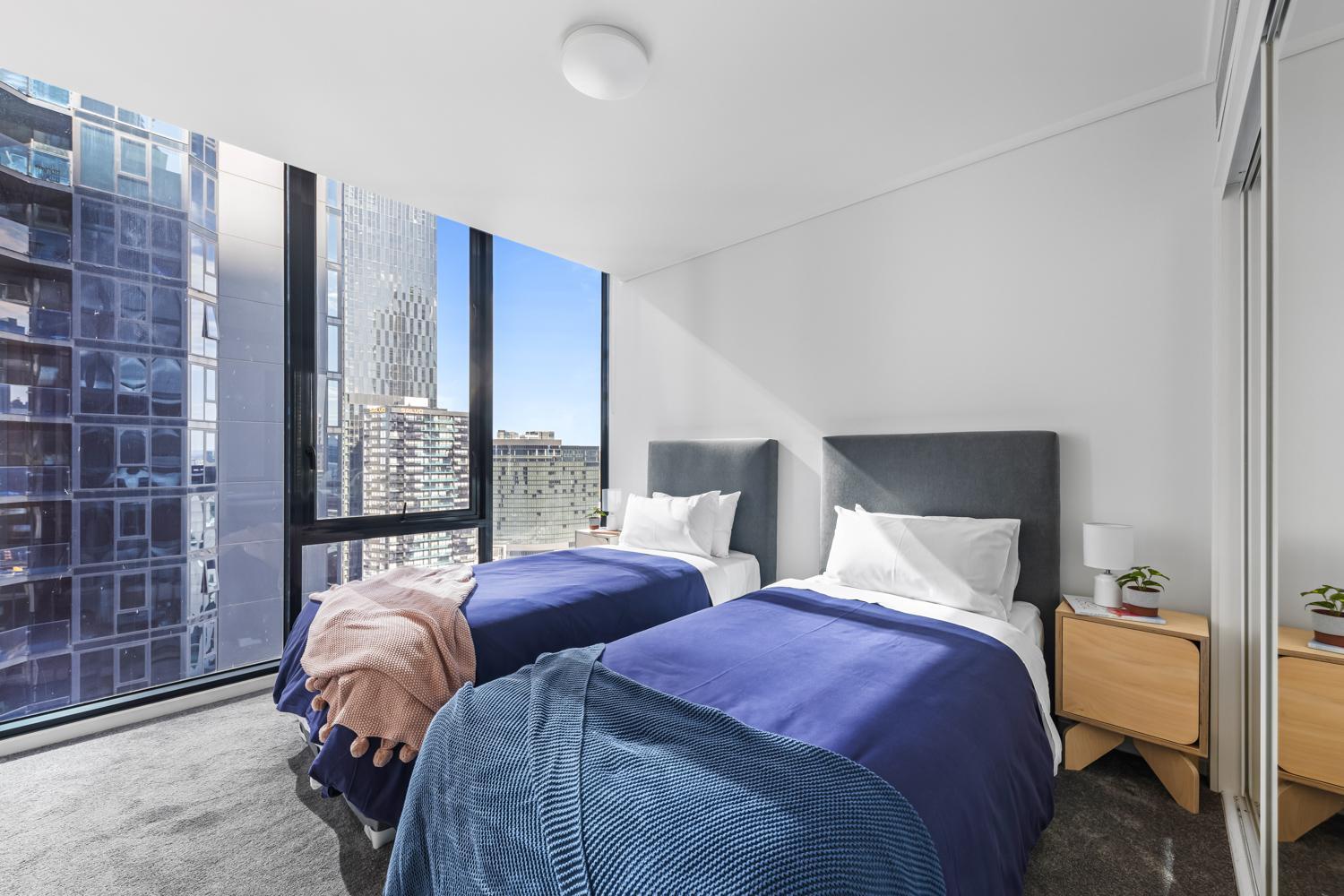 Aiko - 3 Bed - 2 Bath Subpenthouse Apartment
