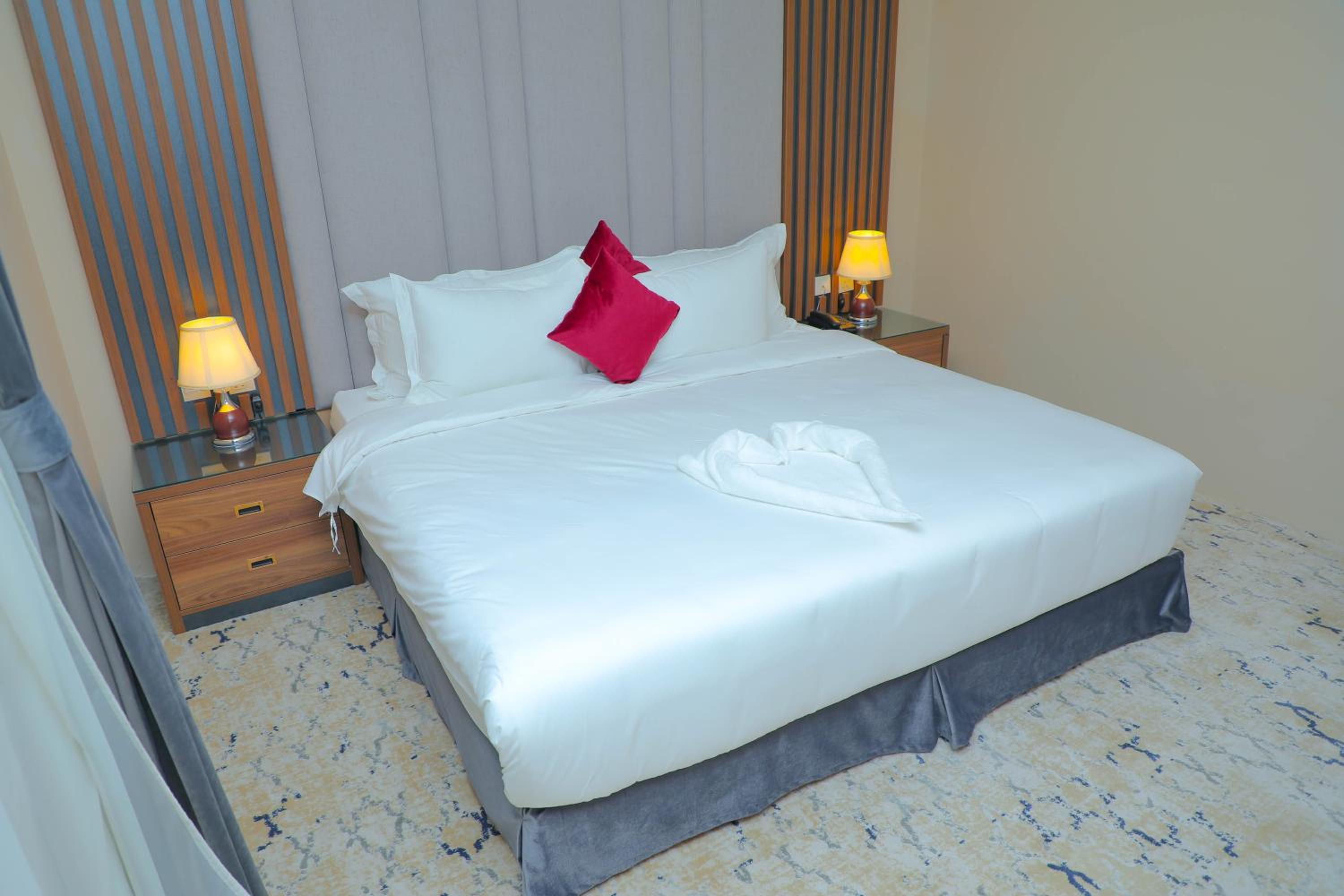 Junior Suite with Garden View
