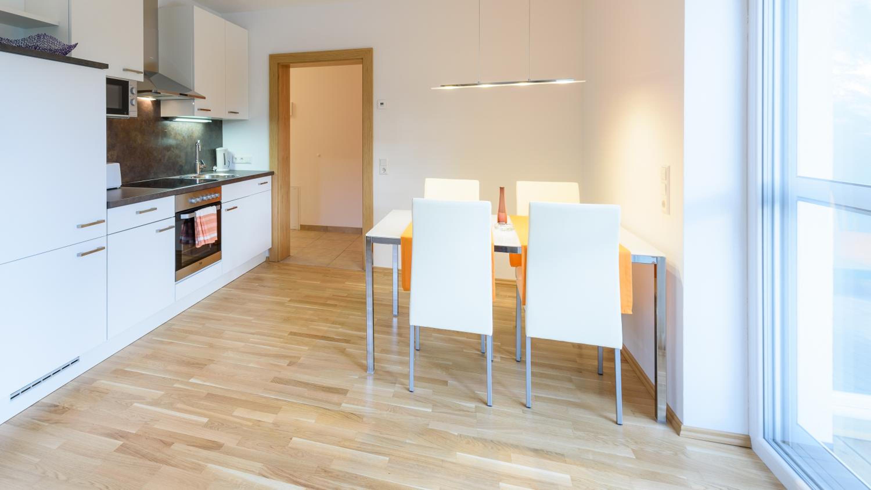 One-Bedroom Apartment with Balcony photo 3