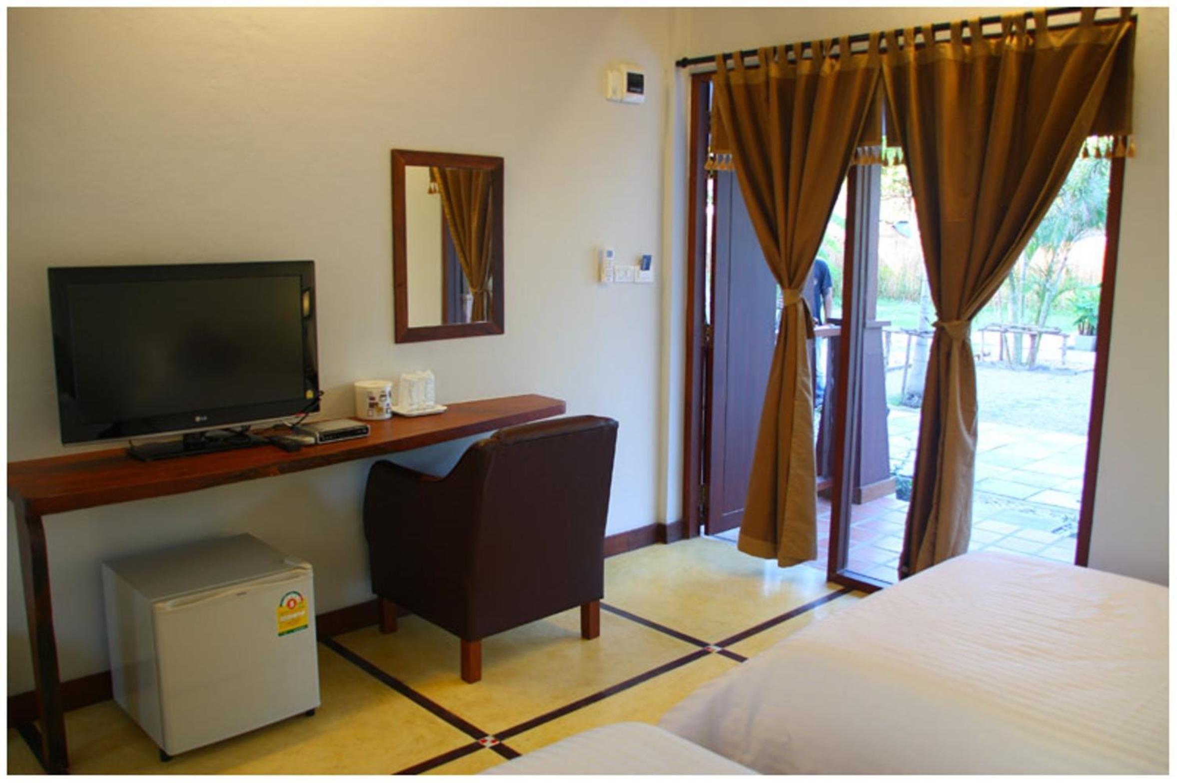 Deluxe Twin Room photo 3