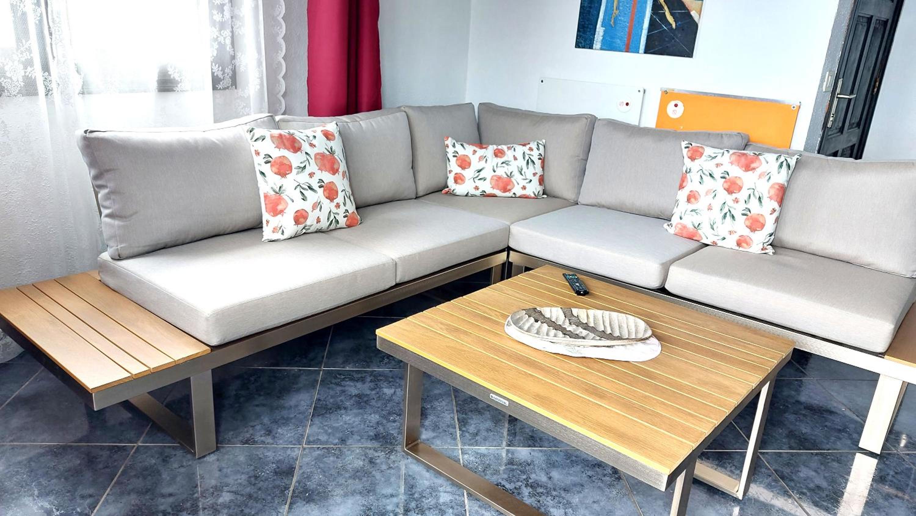Superior One-Bedroom Apartment with Balcony